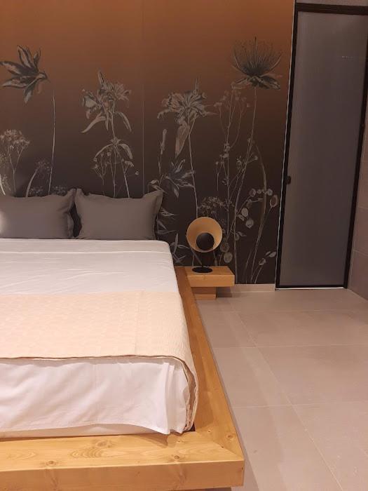 Deluxe Room - Photo 14