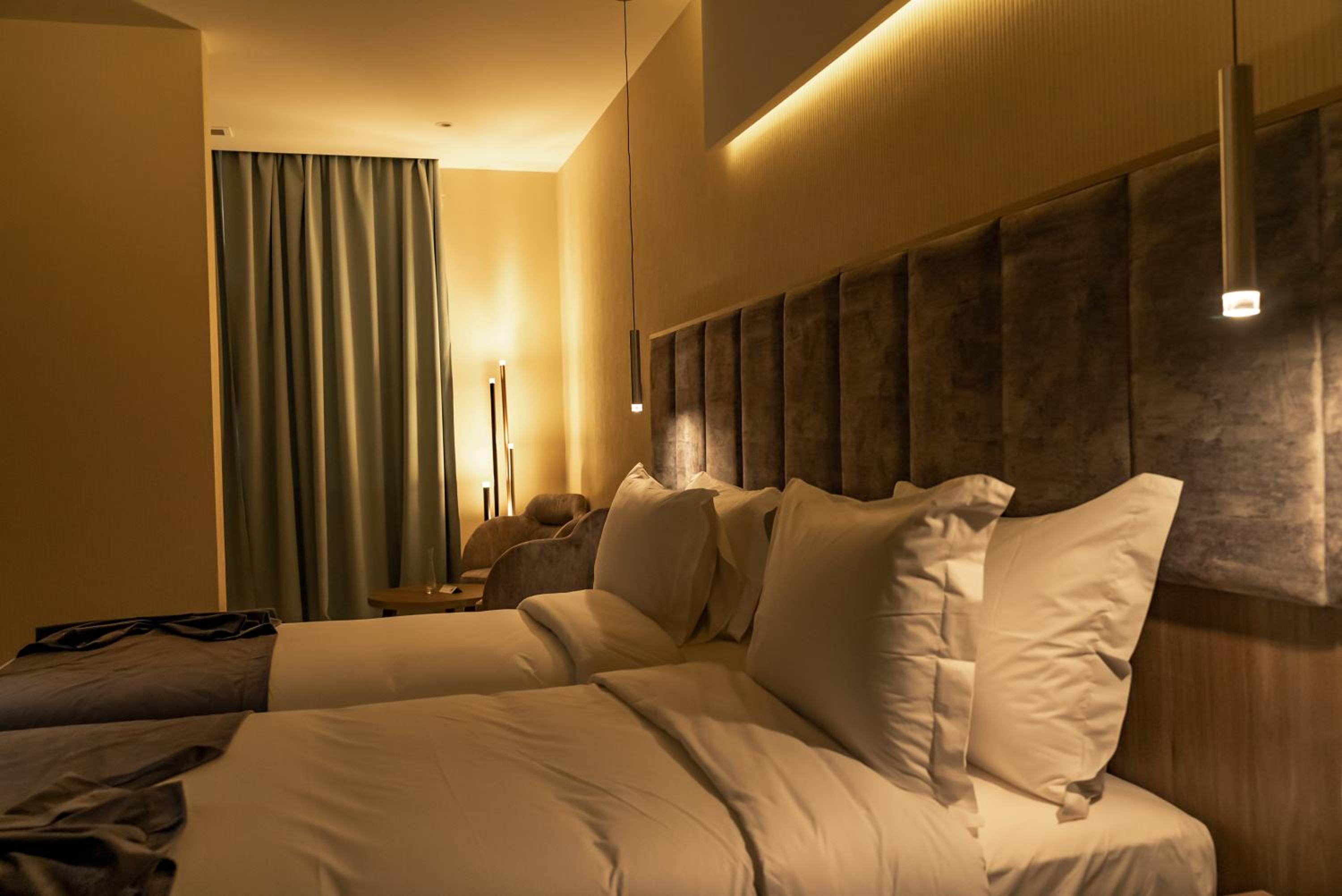 Deluxe Twin Room photo 1