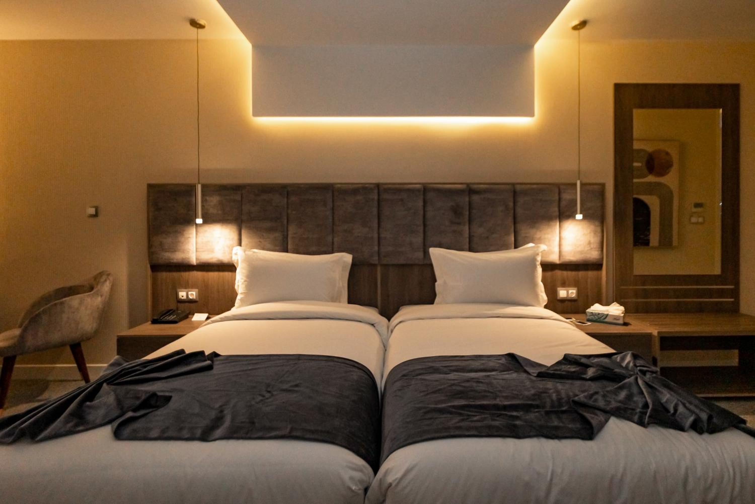 Deluxe Twin Room photo 2