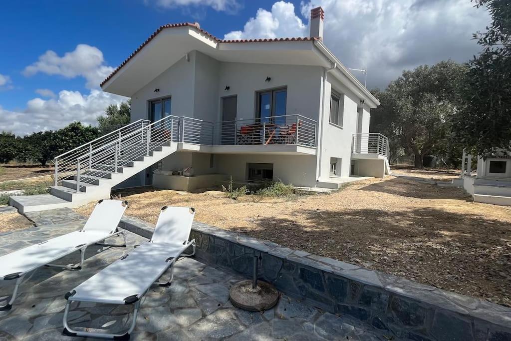 Villa photo 2