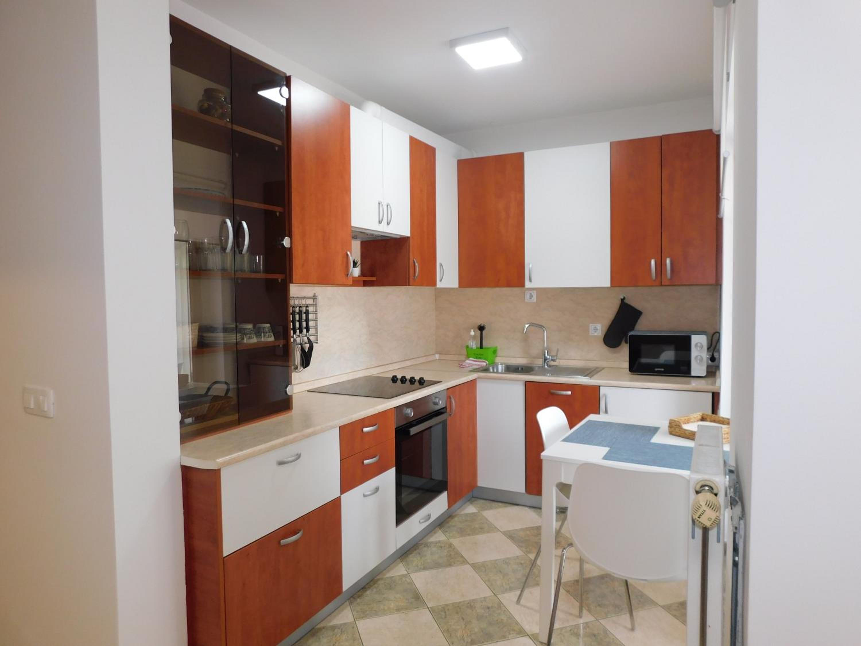 One-Bedroom Apartment photo 3