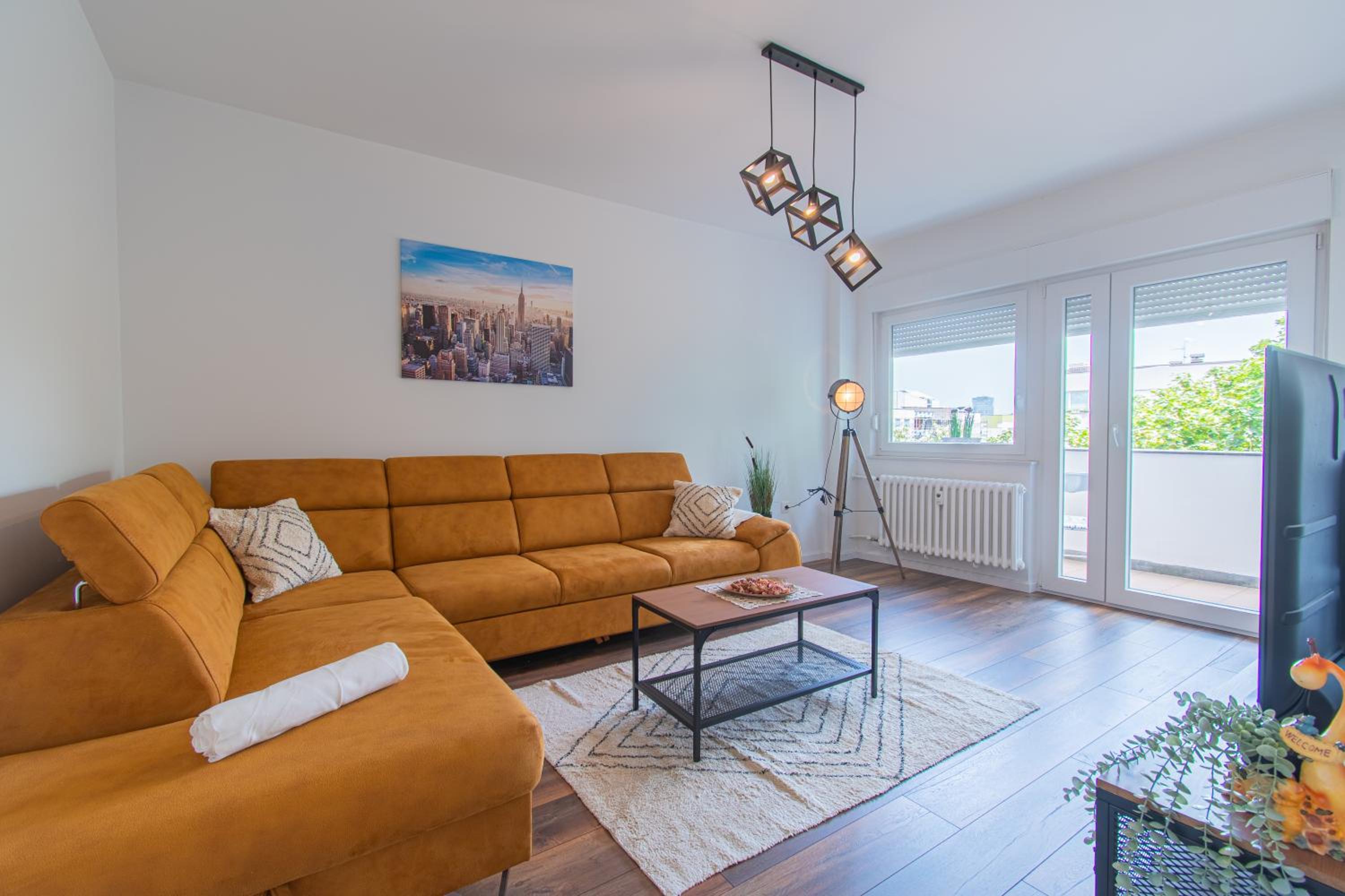 One-Bedroom Apartment