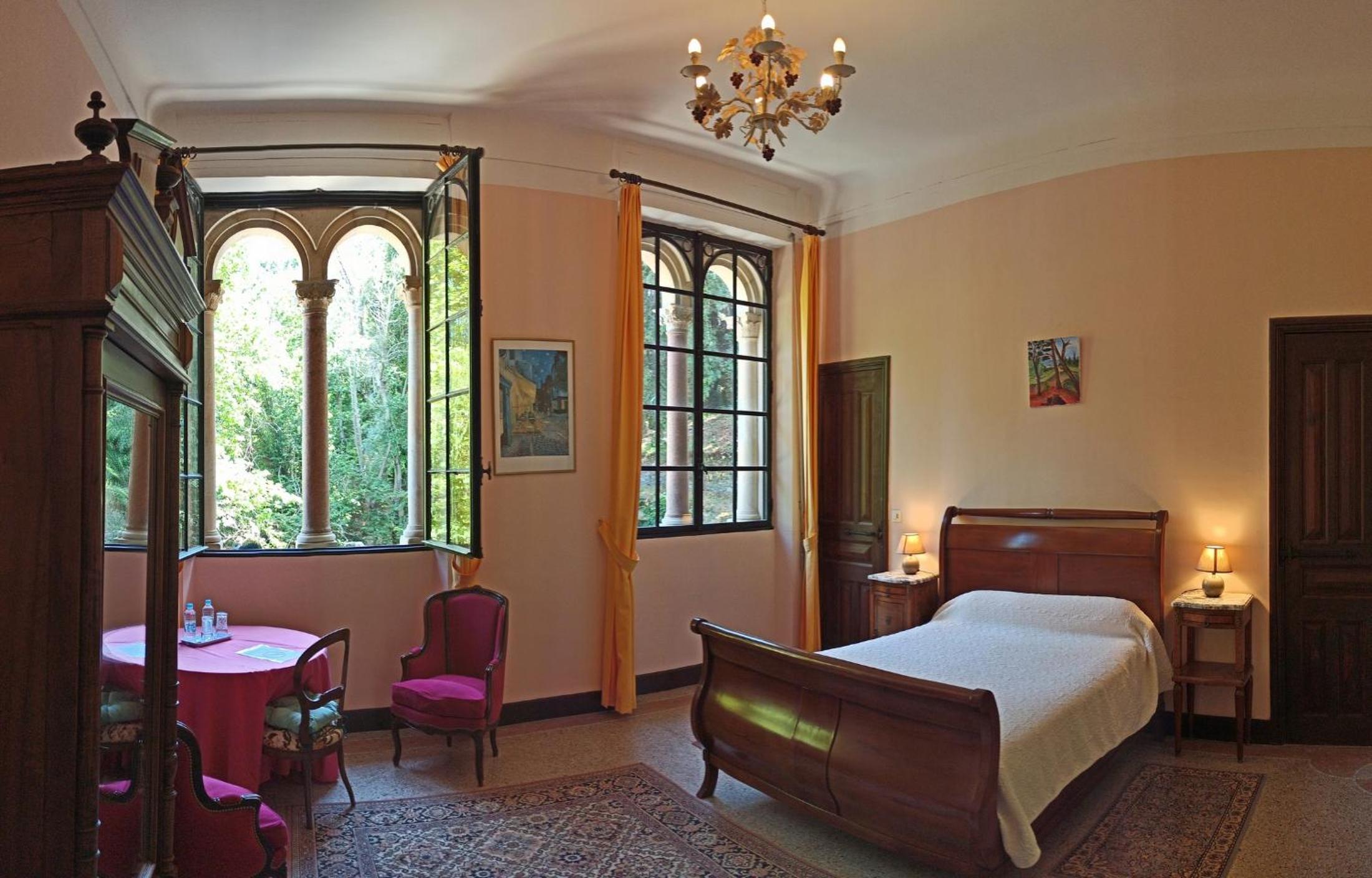 Queen Room with Garden View photo 1
