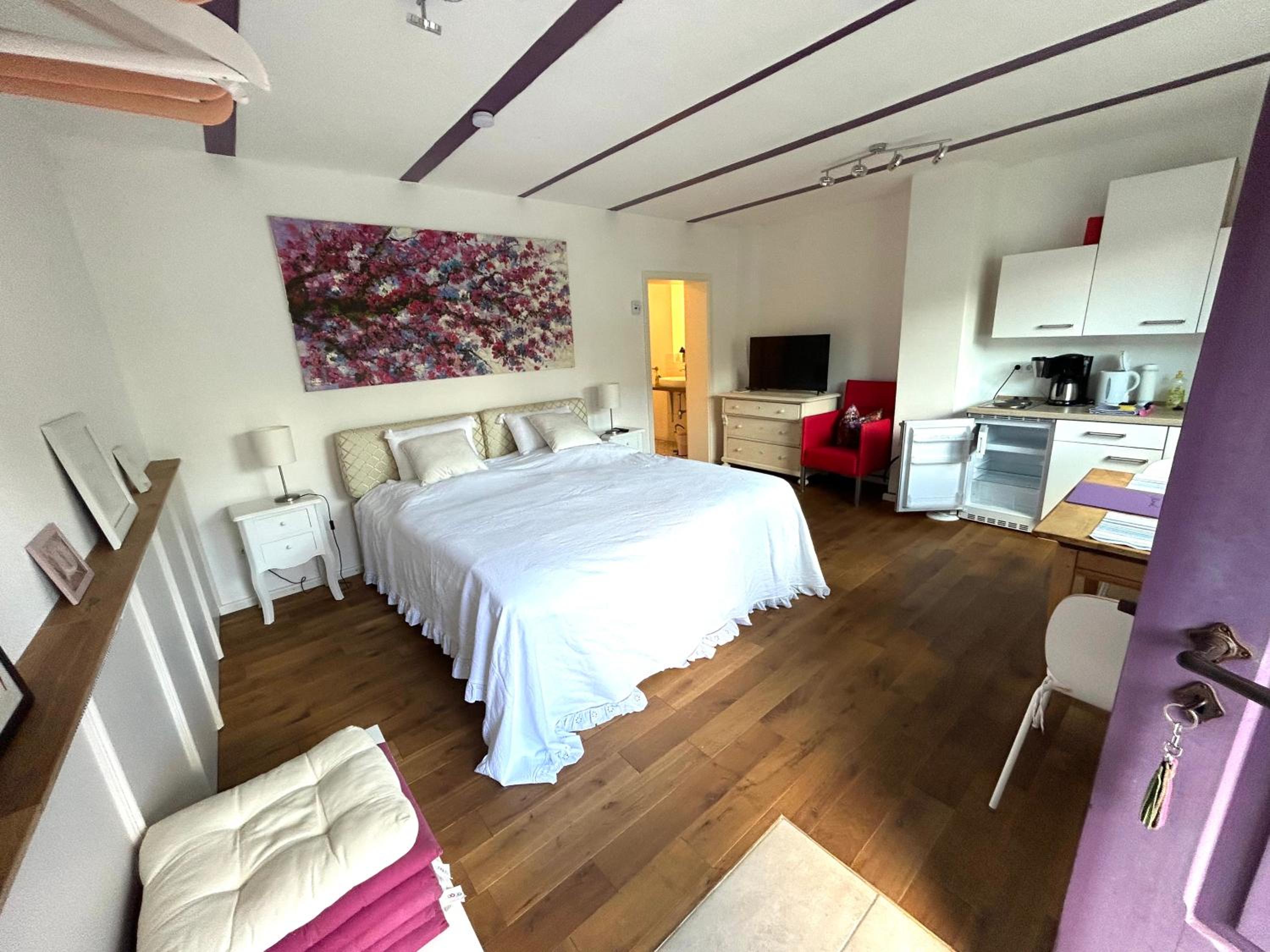 One-Bedroom House photo 3