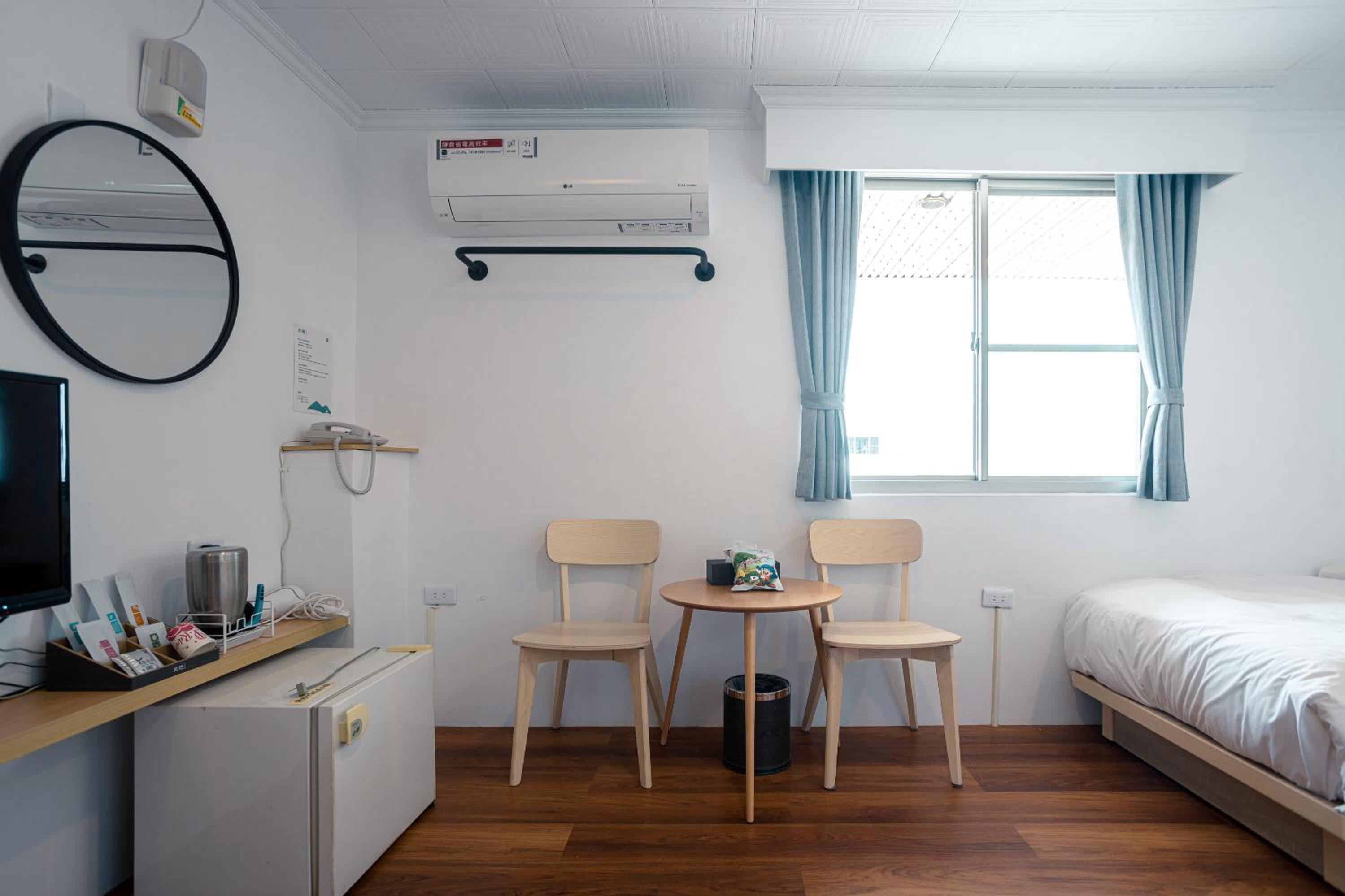 Double or Twin Room photo 2