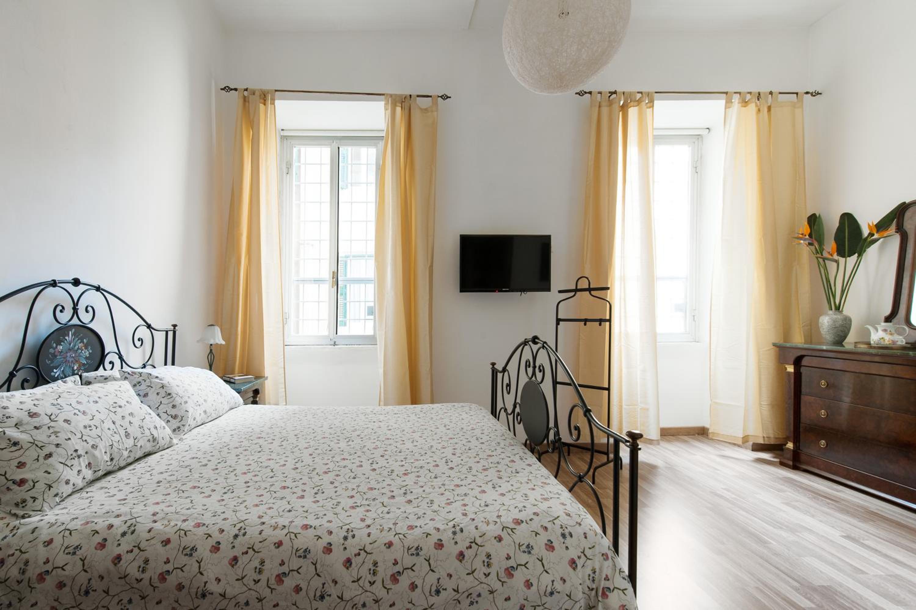 Deluxe Double Room photo 3
