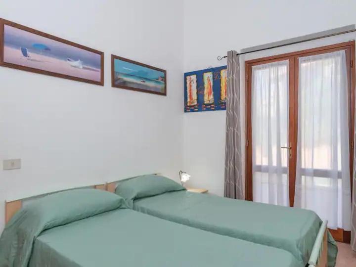 Three-Bedroom Villa photo 1