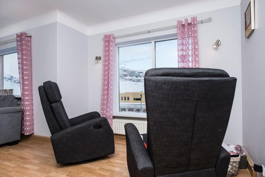 Three-Bedroom Villa photo 1