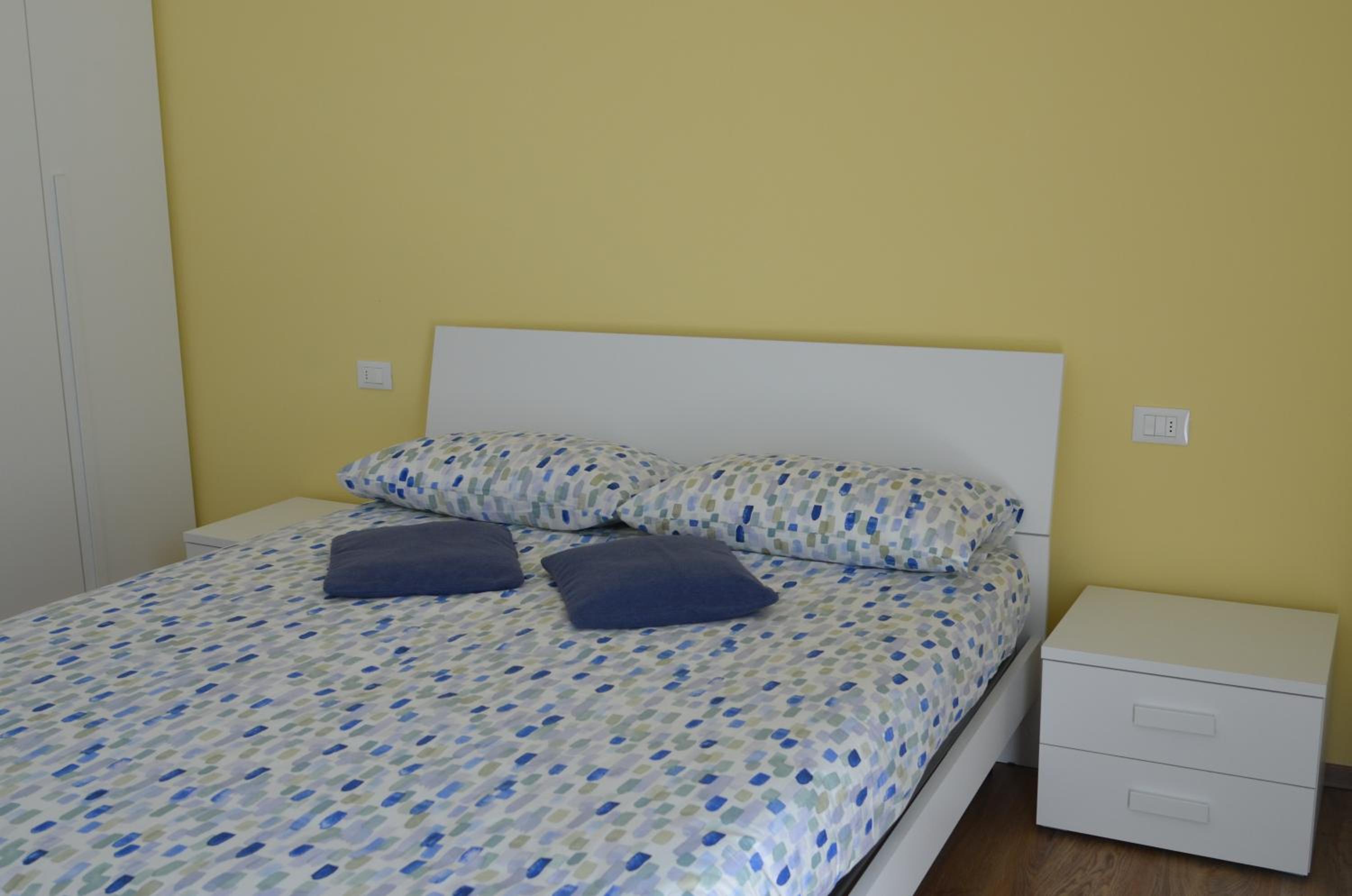 Three-Bedroom Apartment photo 1