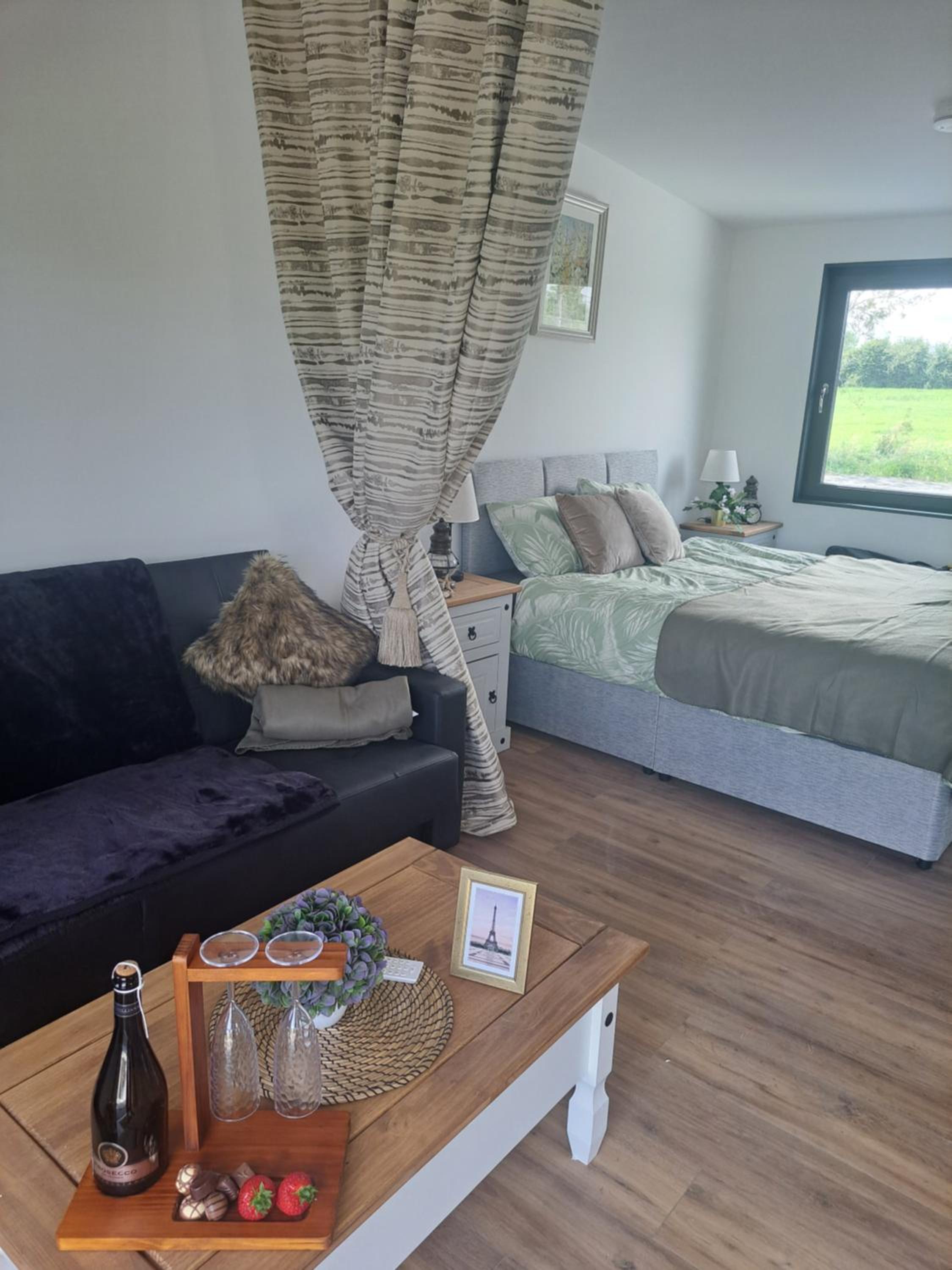 Two-Bedroom House photo 2