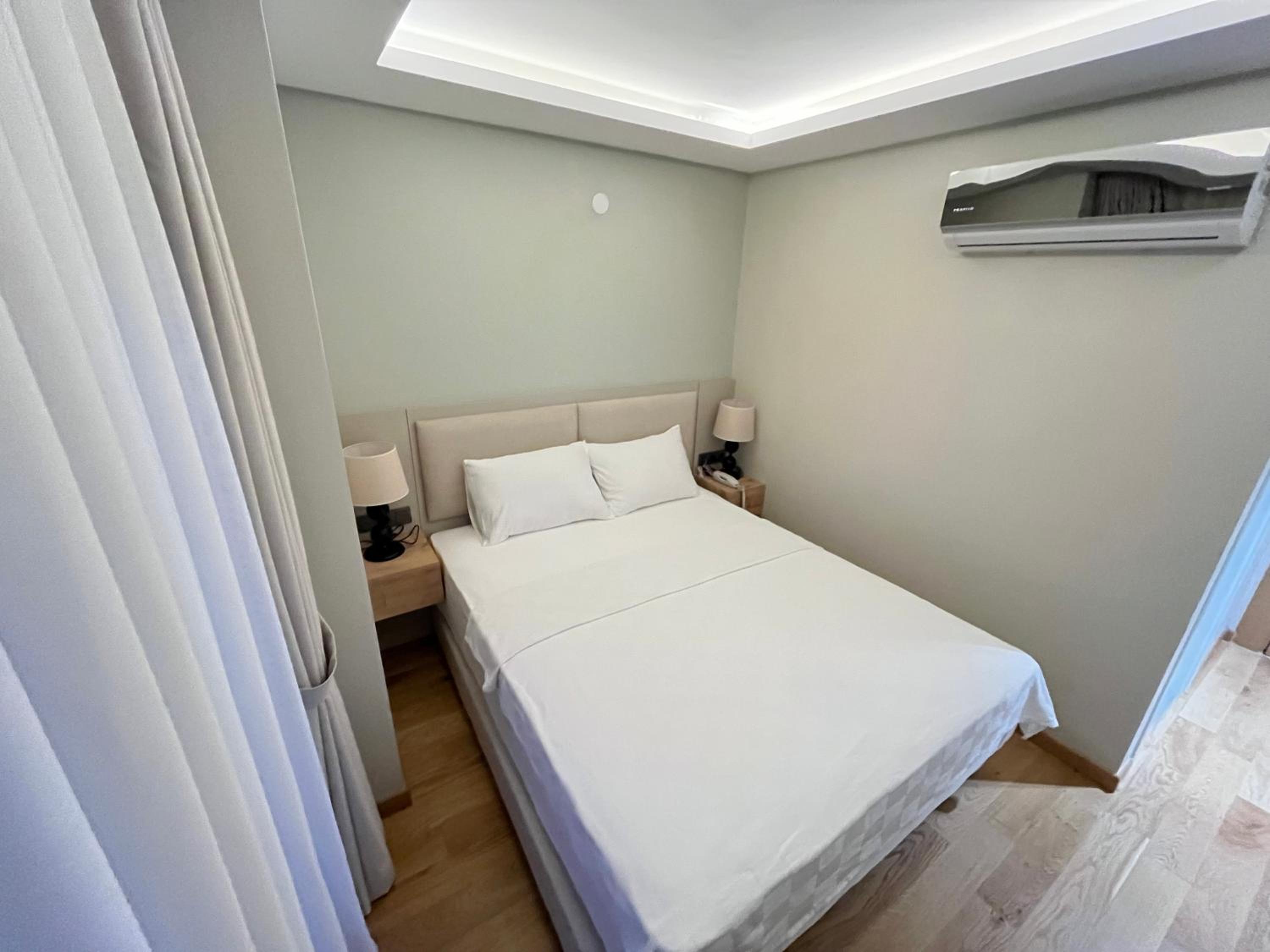 Double Room with Balcony photo 3