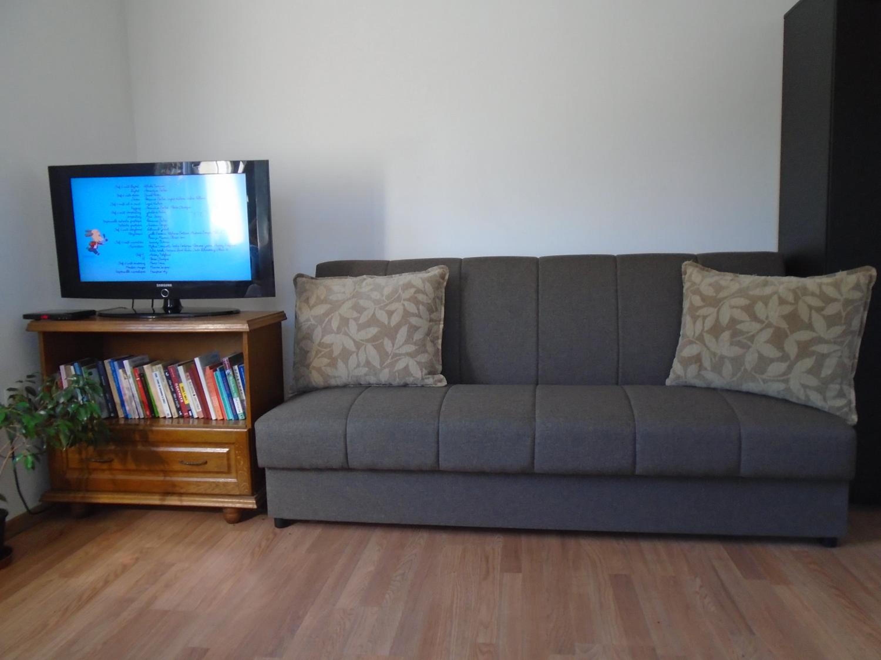 One-Bedroom House photo 1