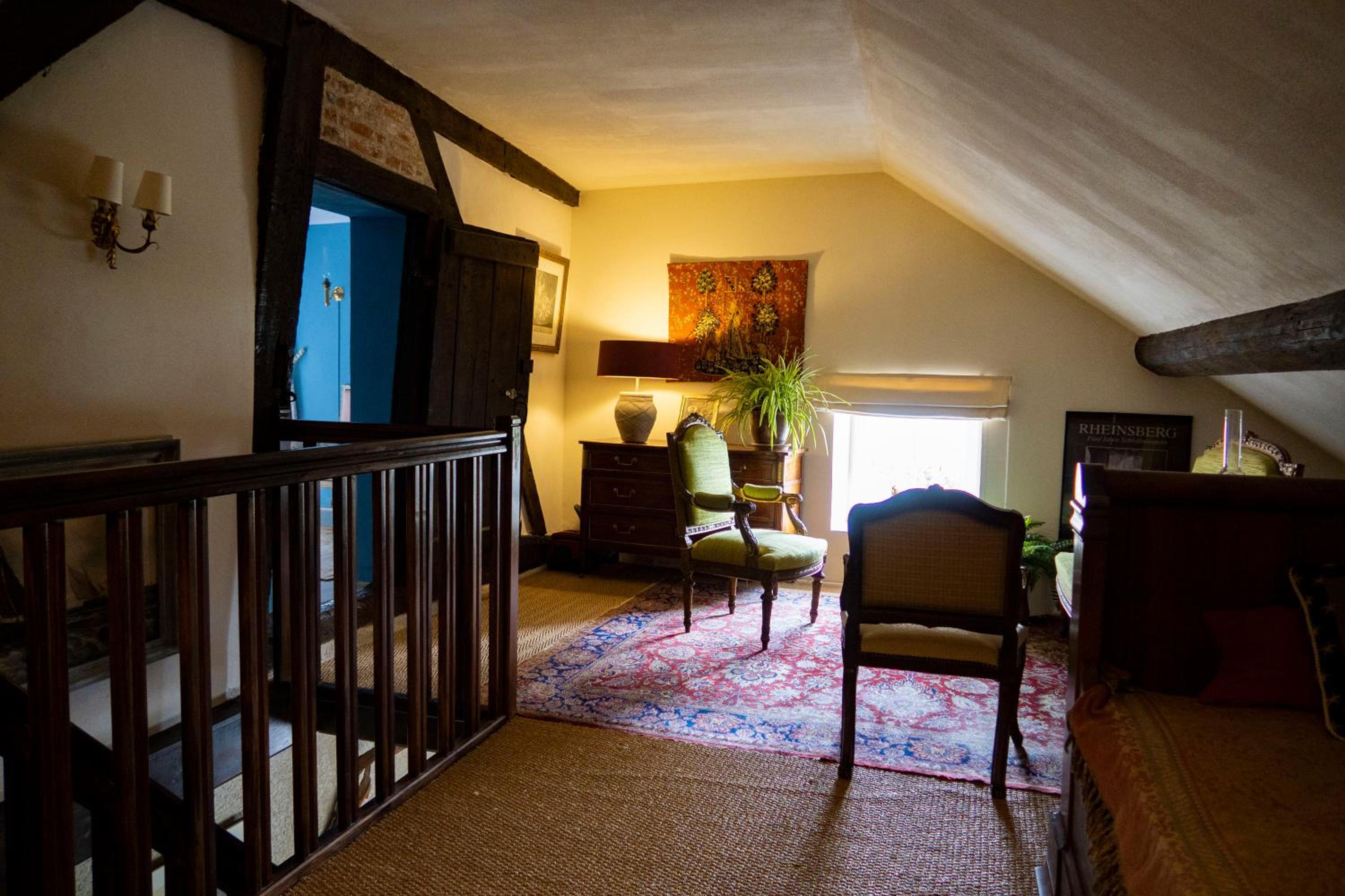 Family Double Room - Photo 8