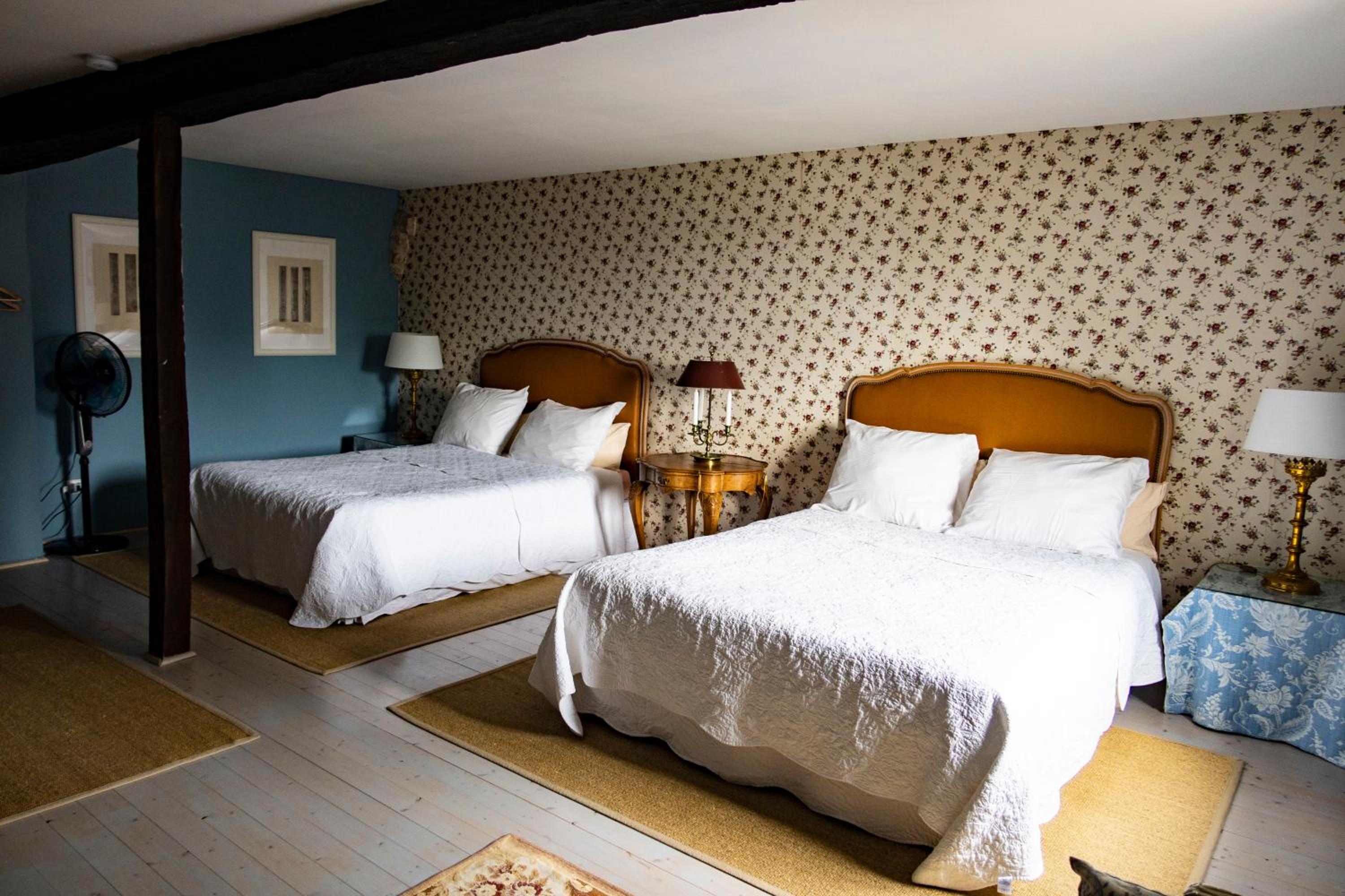 Family Double Room - Photo 9