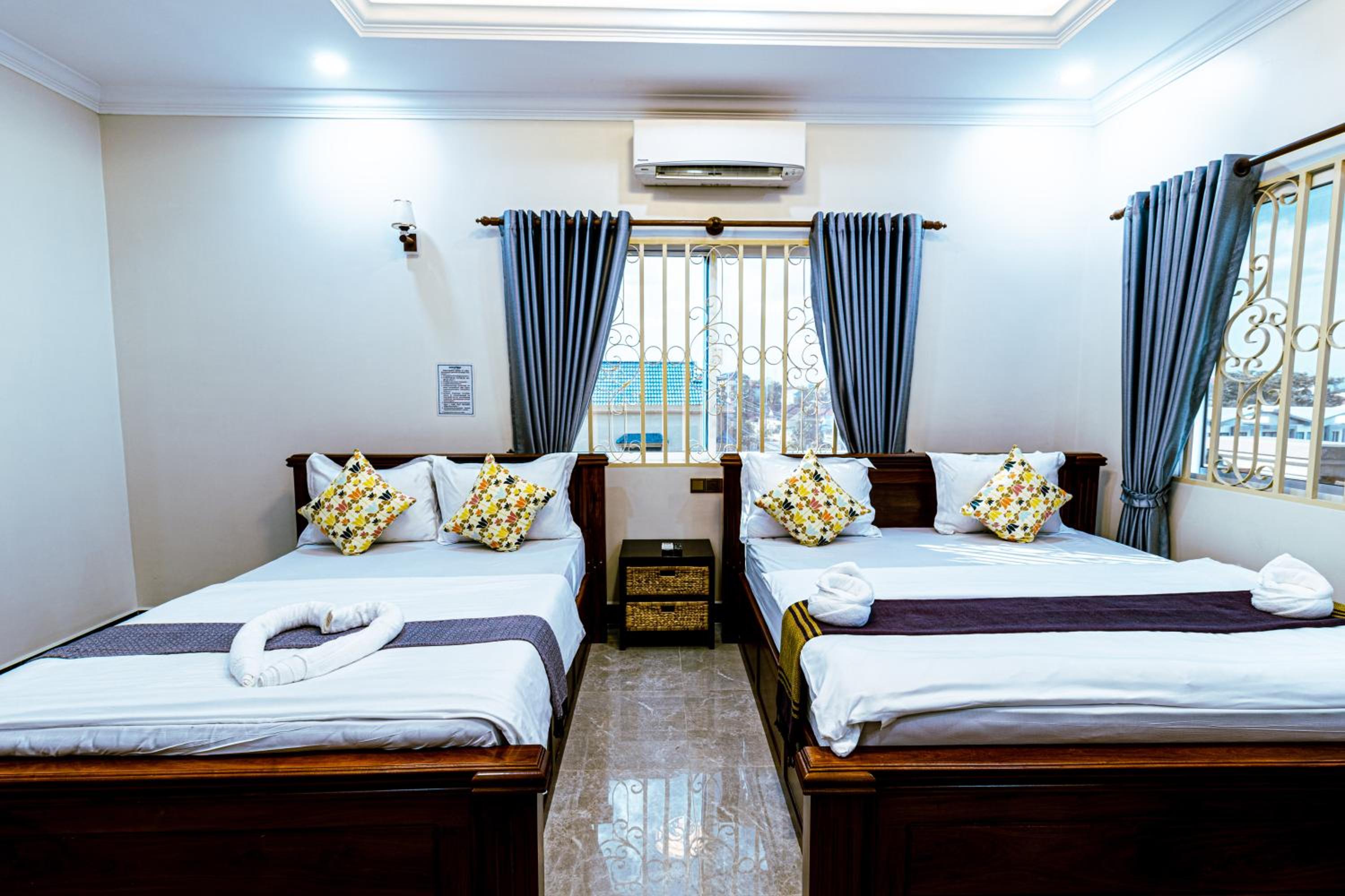 Twin Room with Balcony photo 1