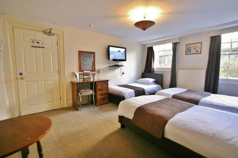 Triple Room - Photo 1