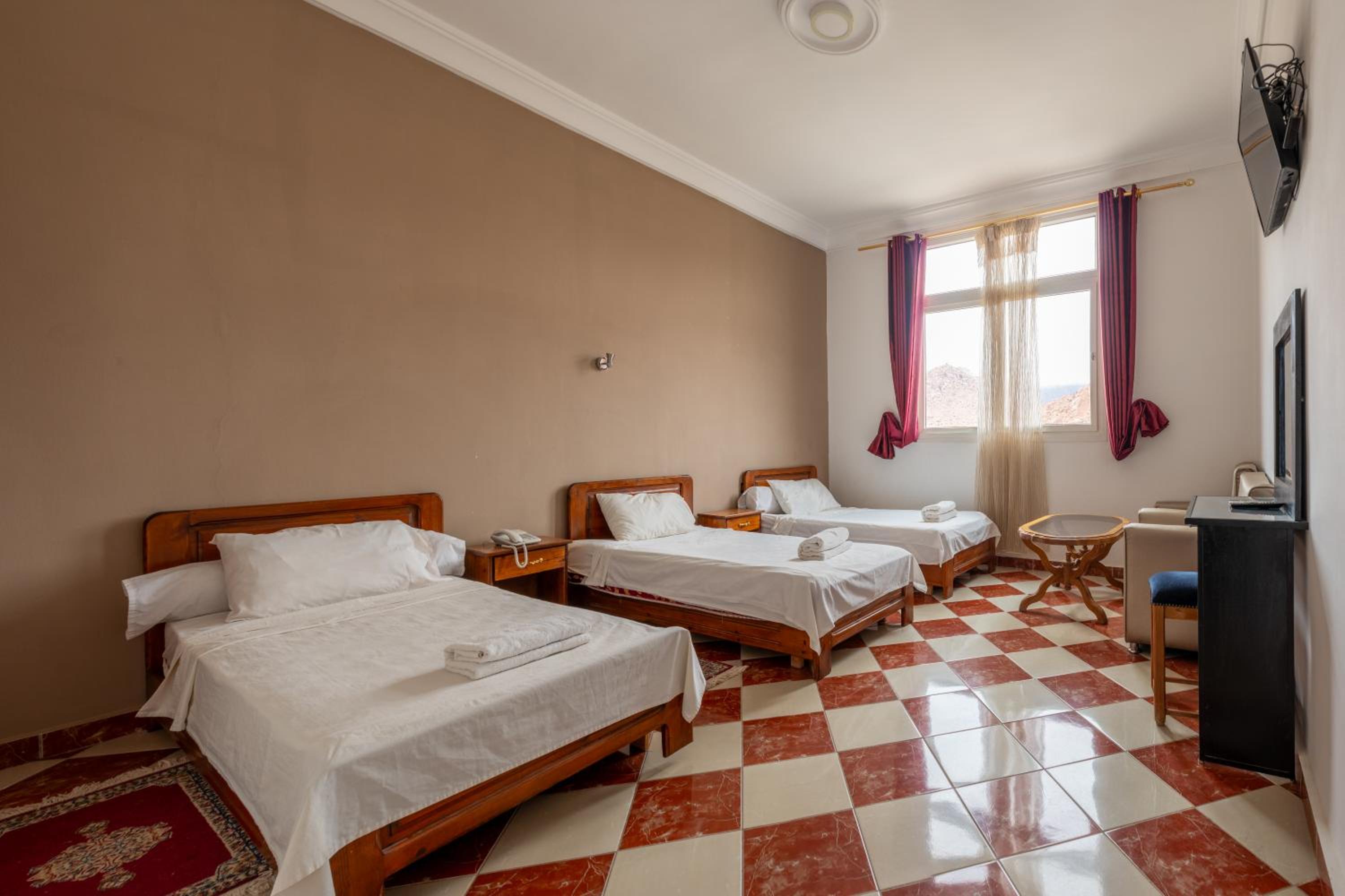 Triple Room - Photo 3