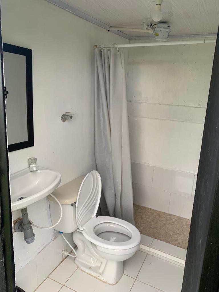 Double Room with Private Bathroom photo 2