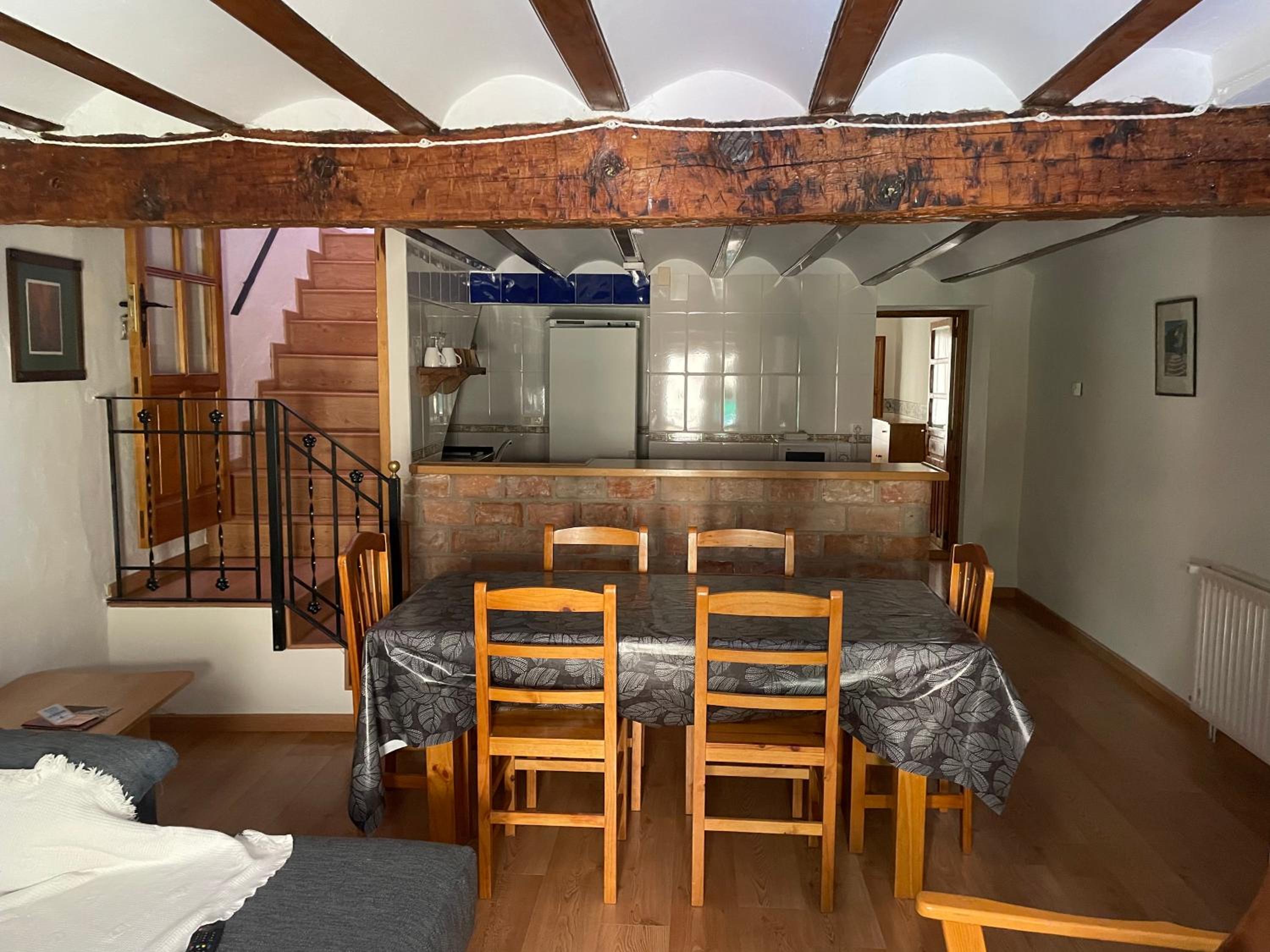 Apartment - Split Level photo 2