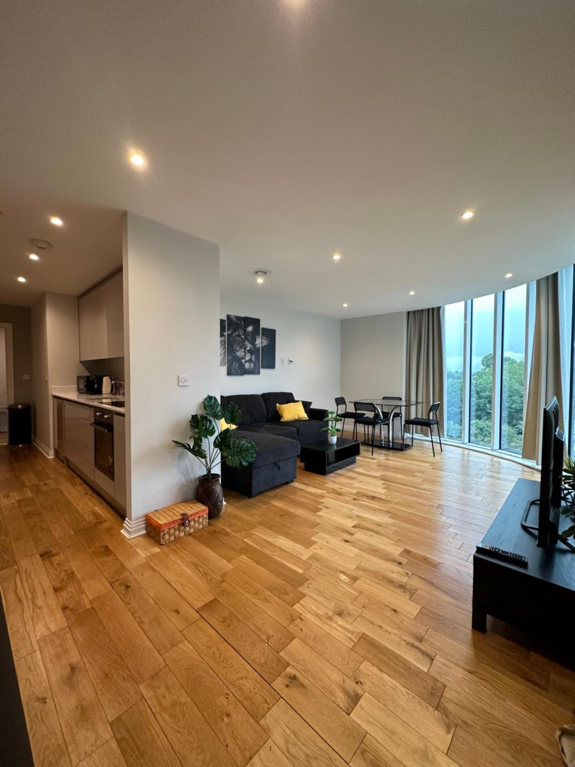One-Bedroom Apartment