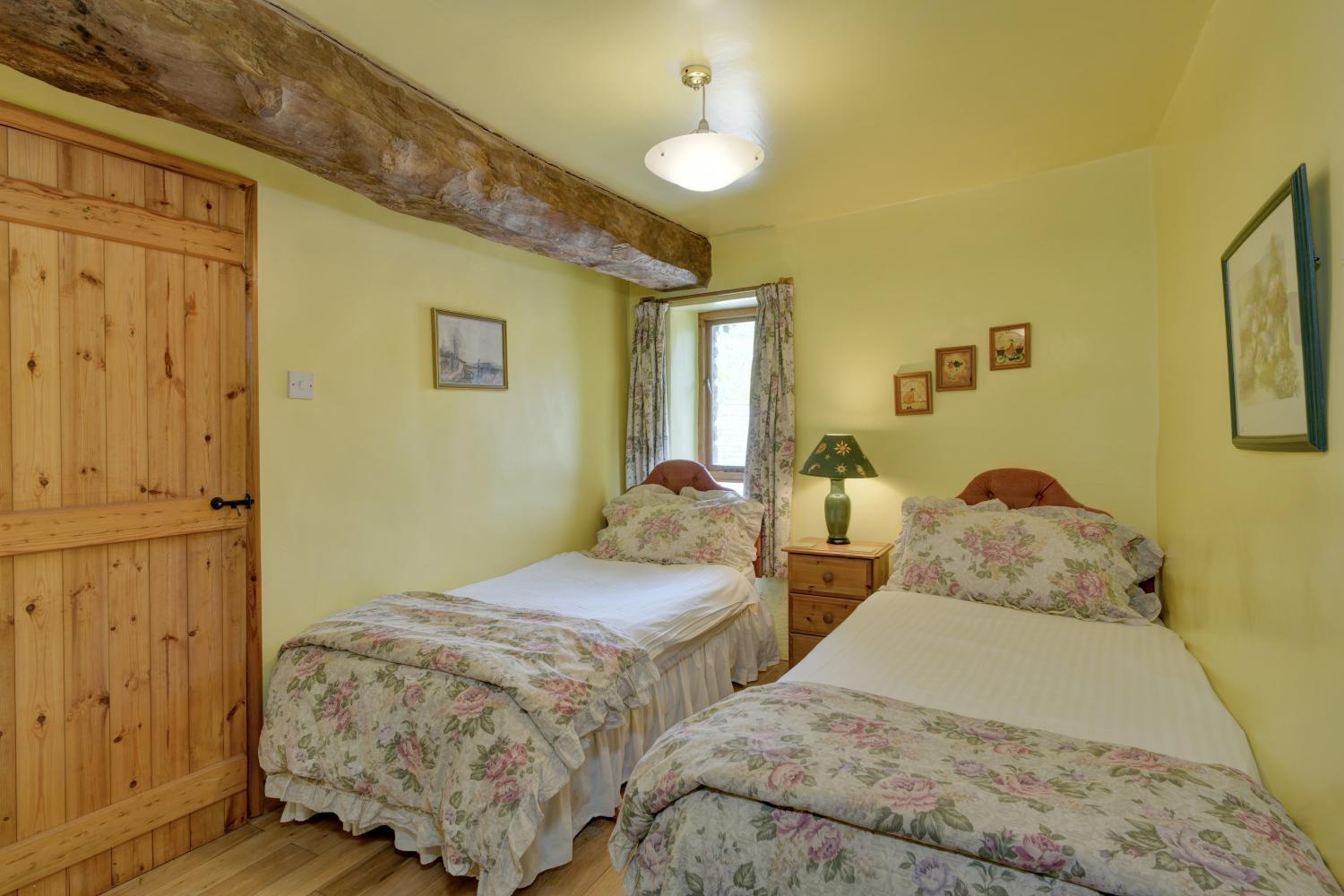 Two-Bedroom House photo 3