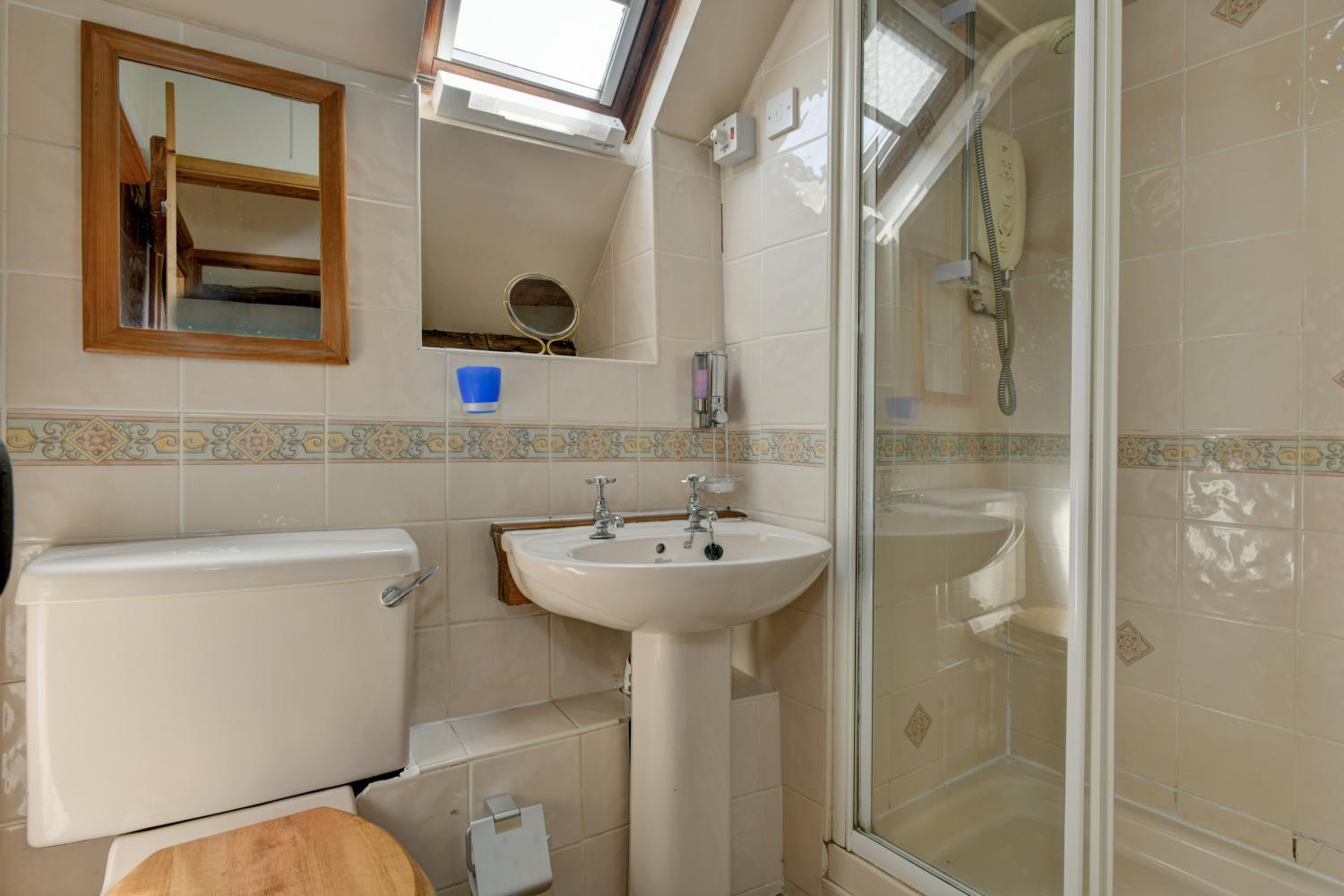 Two-Bedroom House photo 3