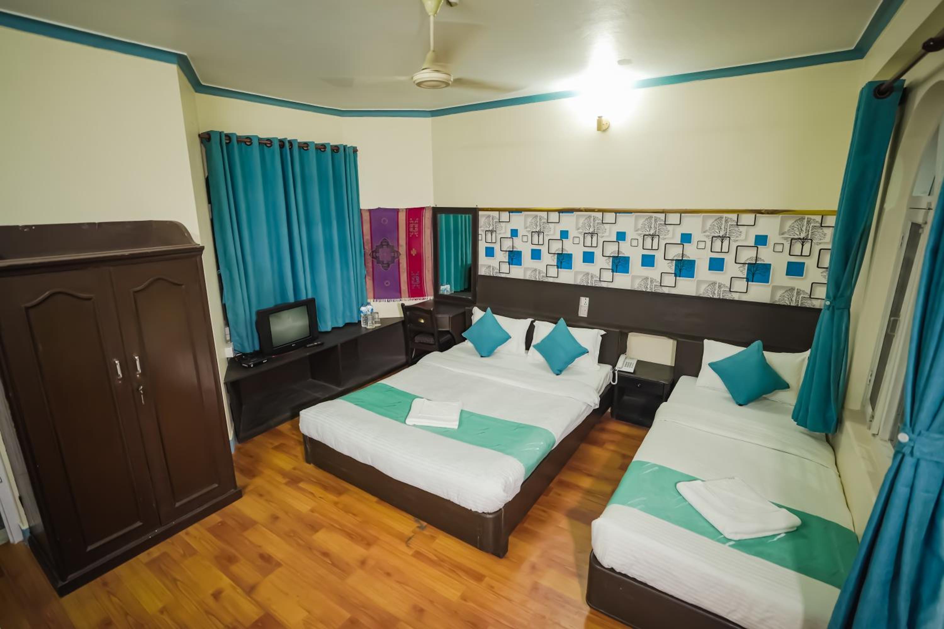Deluxe Double or Twin Room - Photo 1