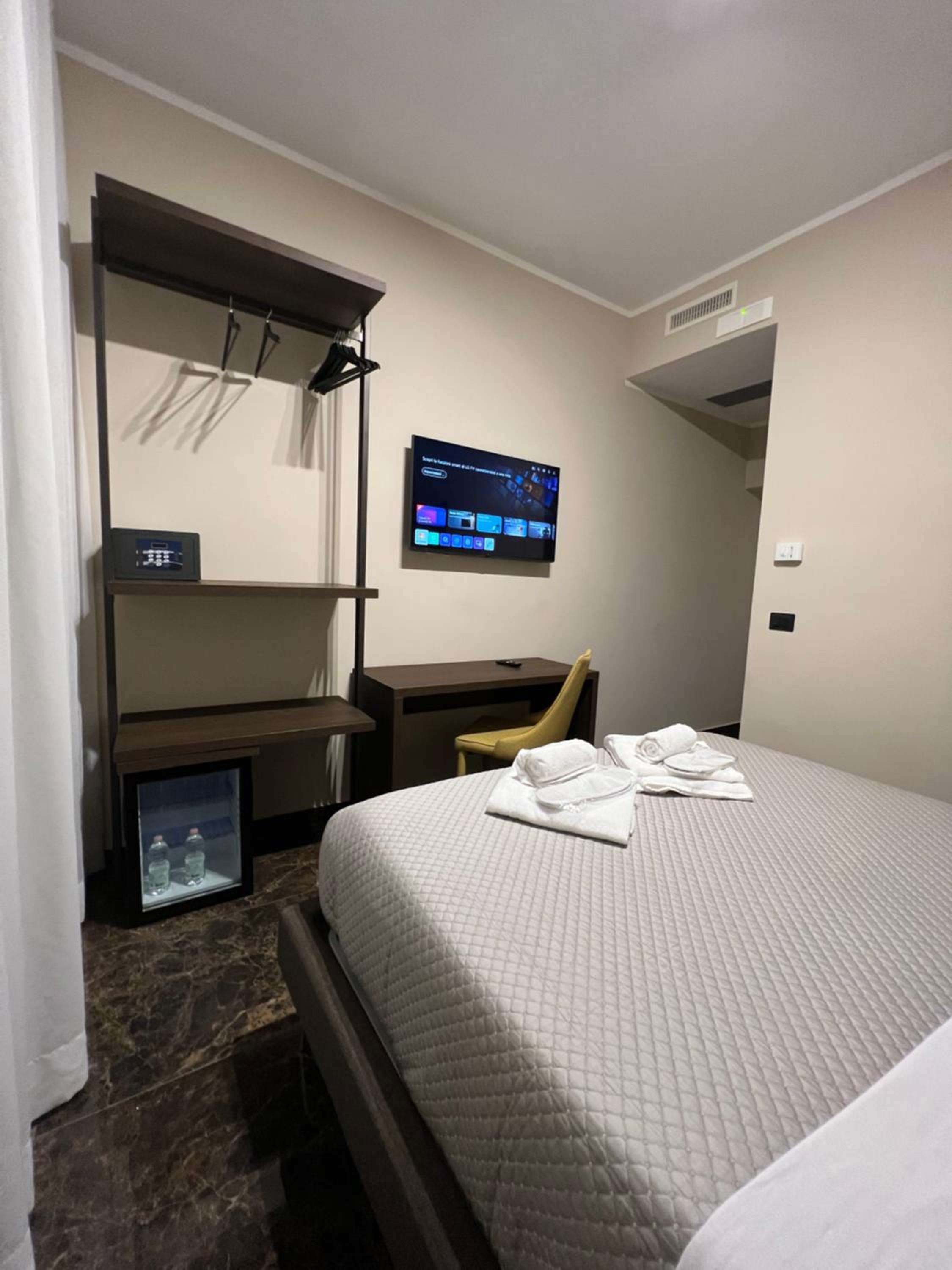 Double Room photo 3