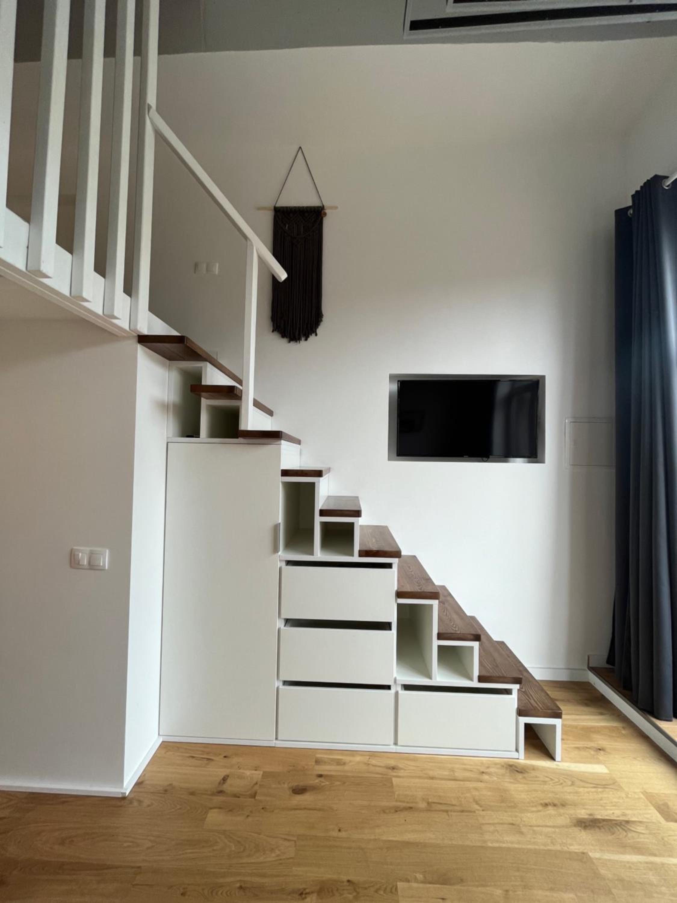 Family Studio - Photo 8
