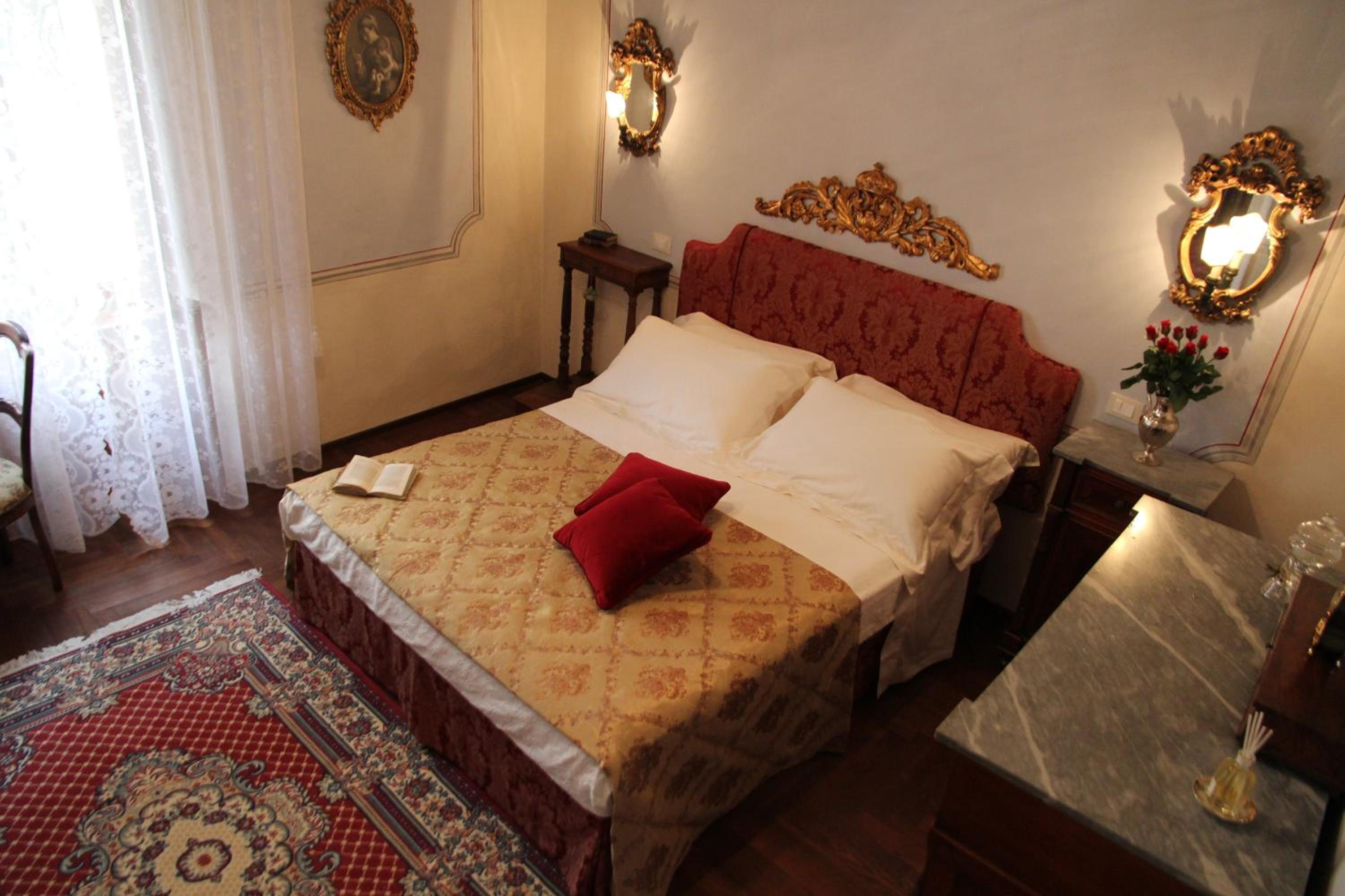 Deluxe Junior Suite - Photo 4