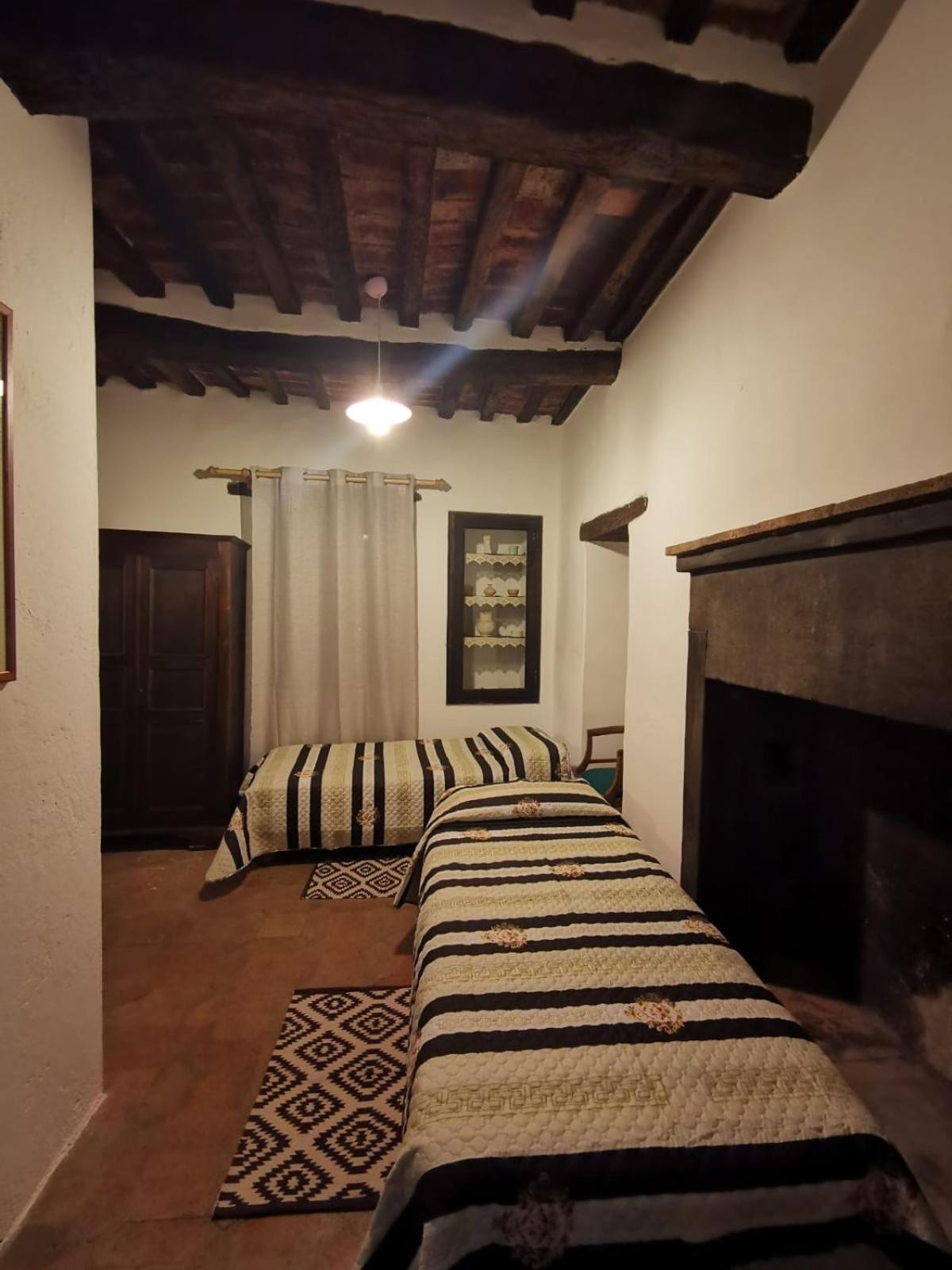 Classic Quadruple Room photo 2