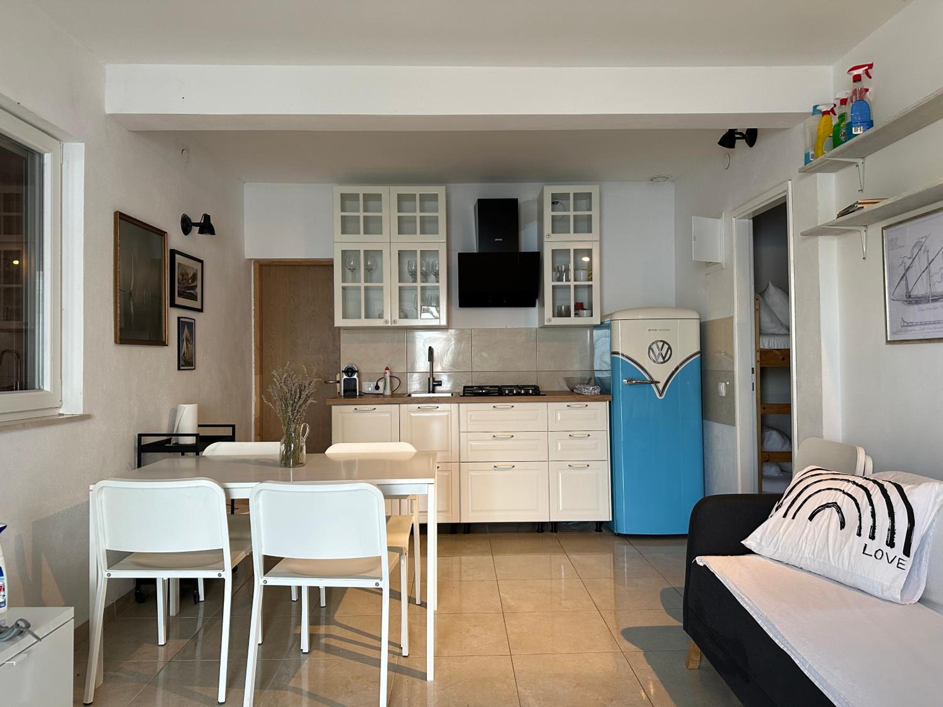 Two-Bedroom House photo 3