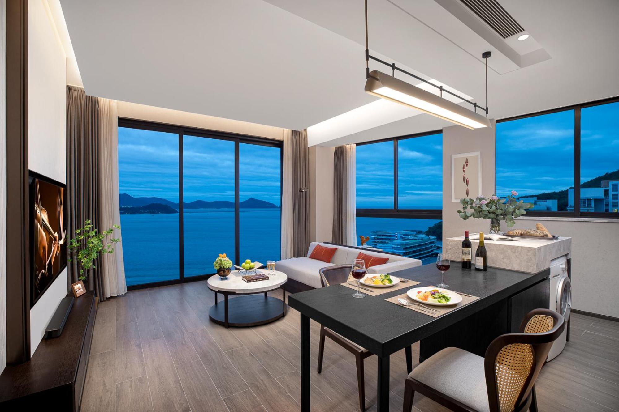 One-Bedroom Premier Seaview photo 1
