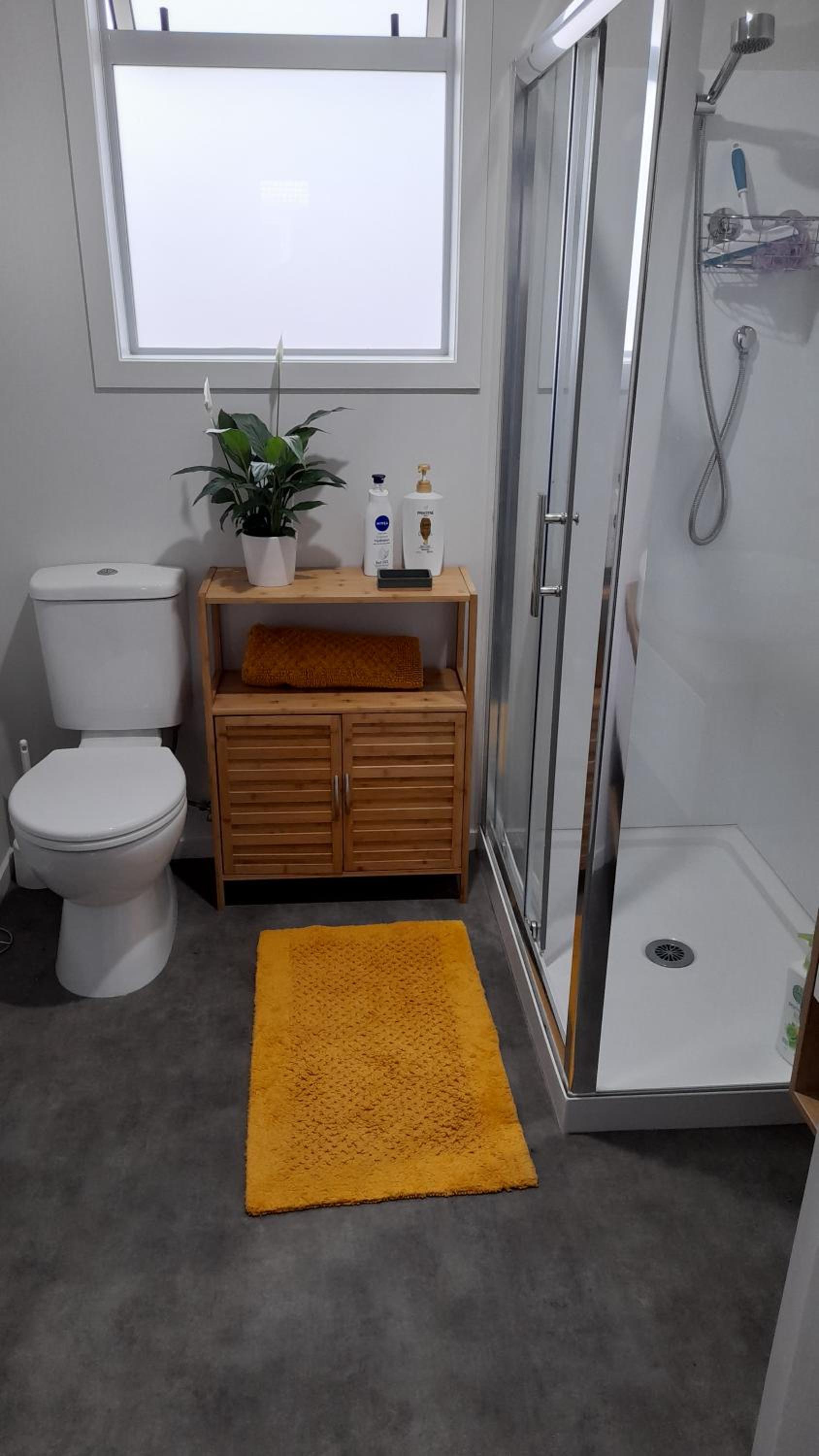 One-Bedroom House photo 2