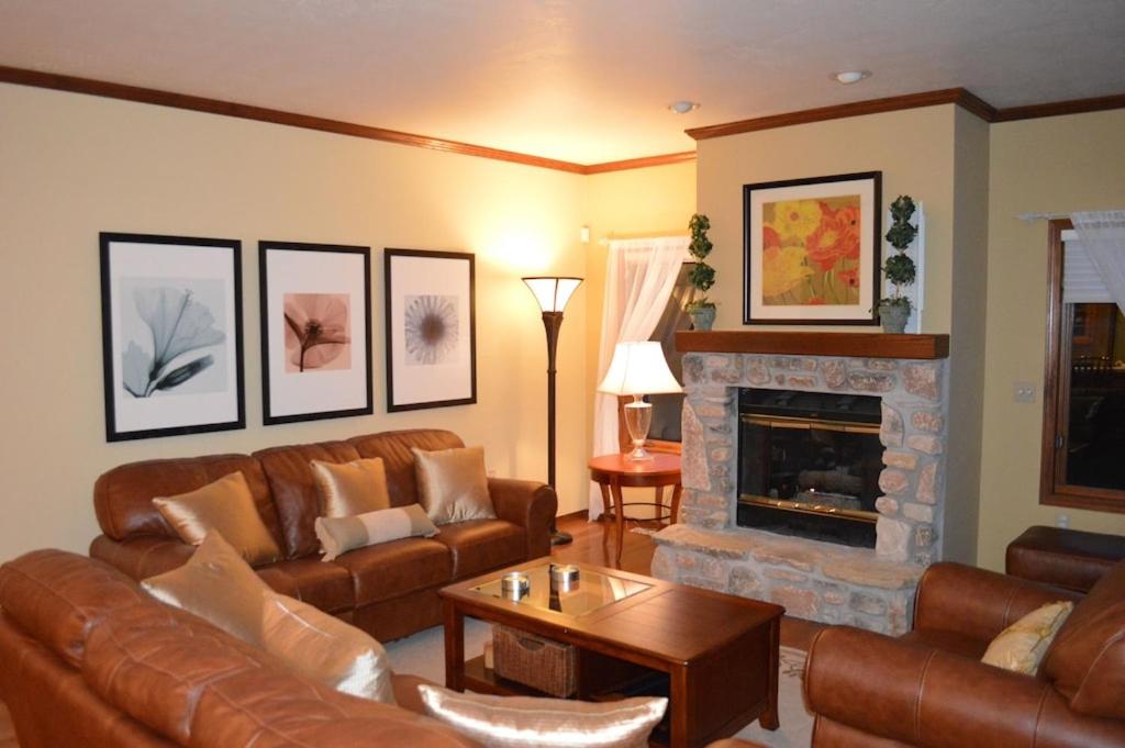 Four-Bedroom House photo 1