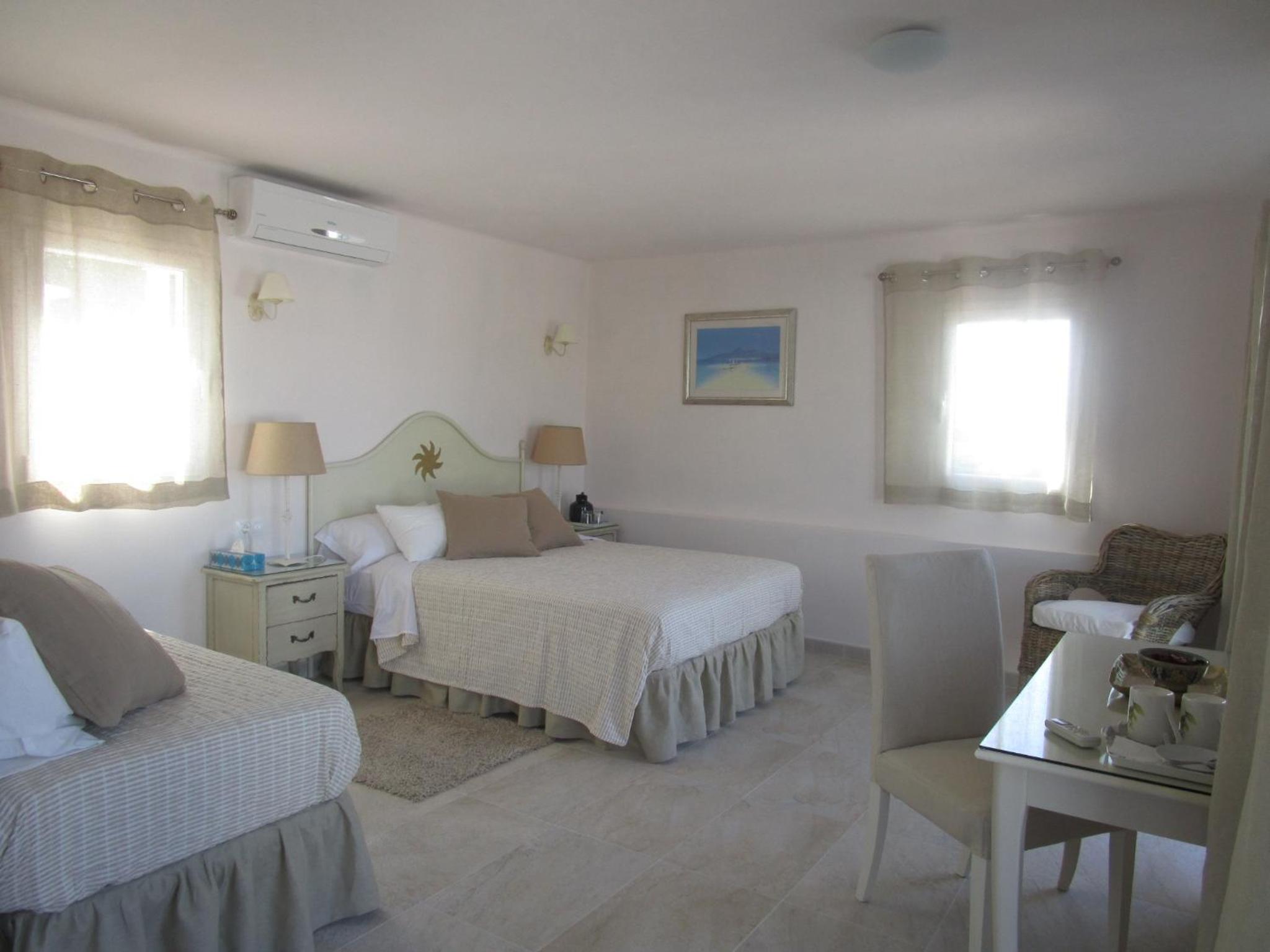 Habitación Doble Deluxe con Balcón y Vista al Mar