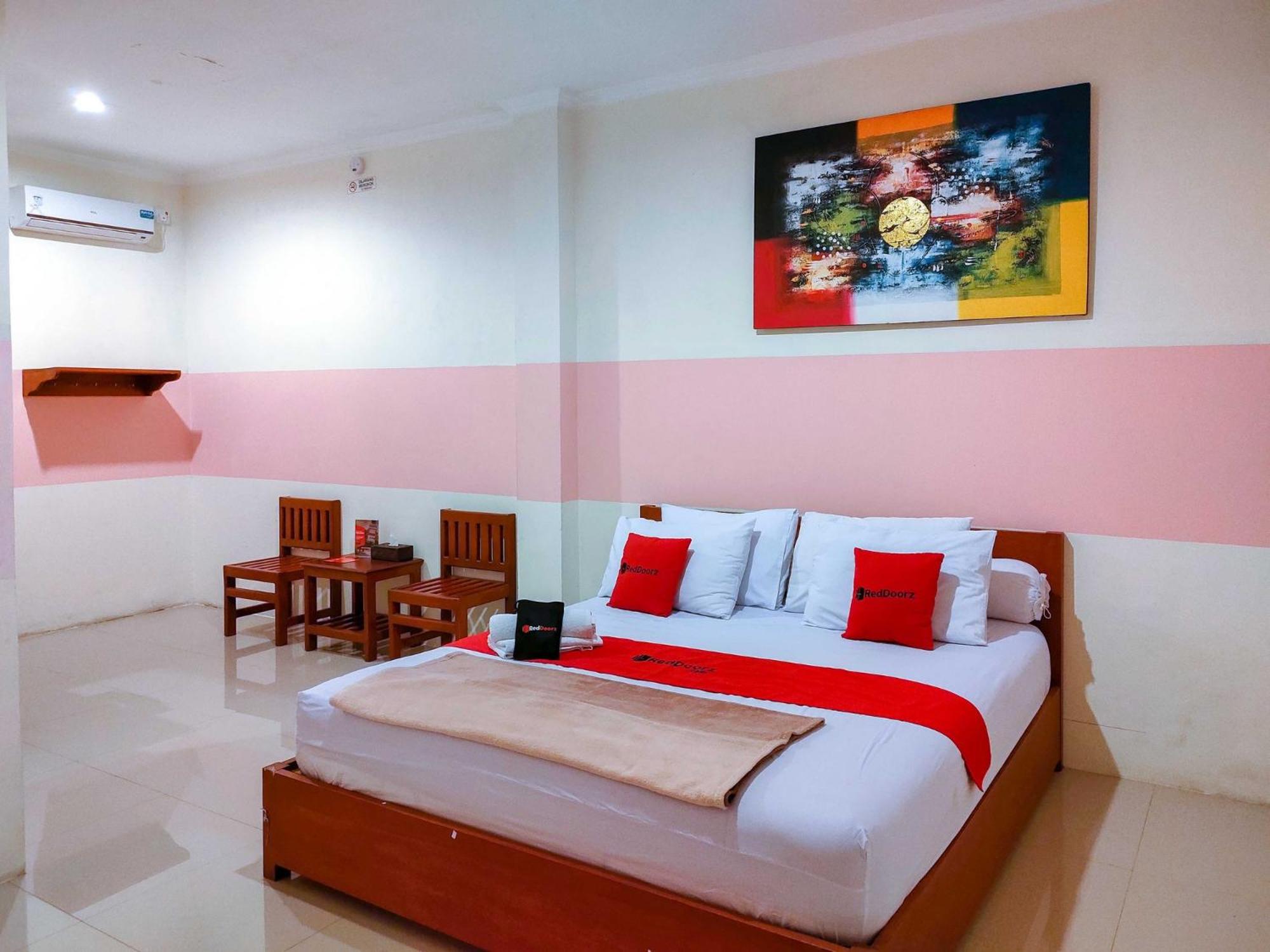 Deluxe Room - Photo 3
