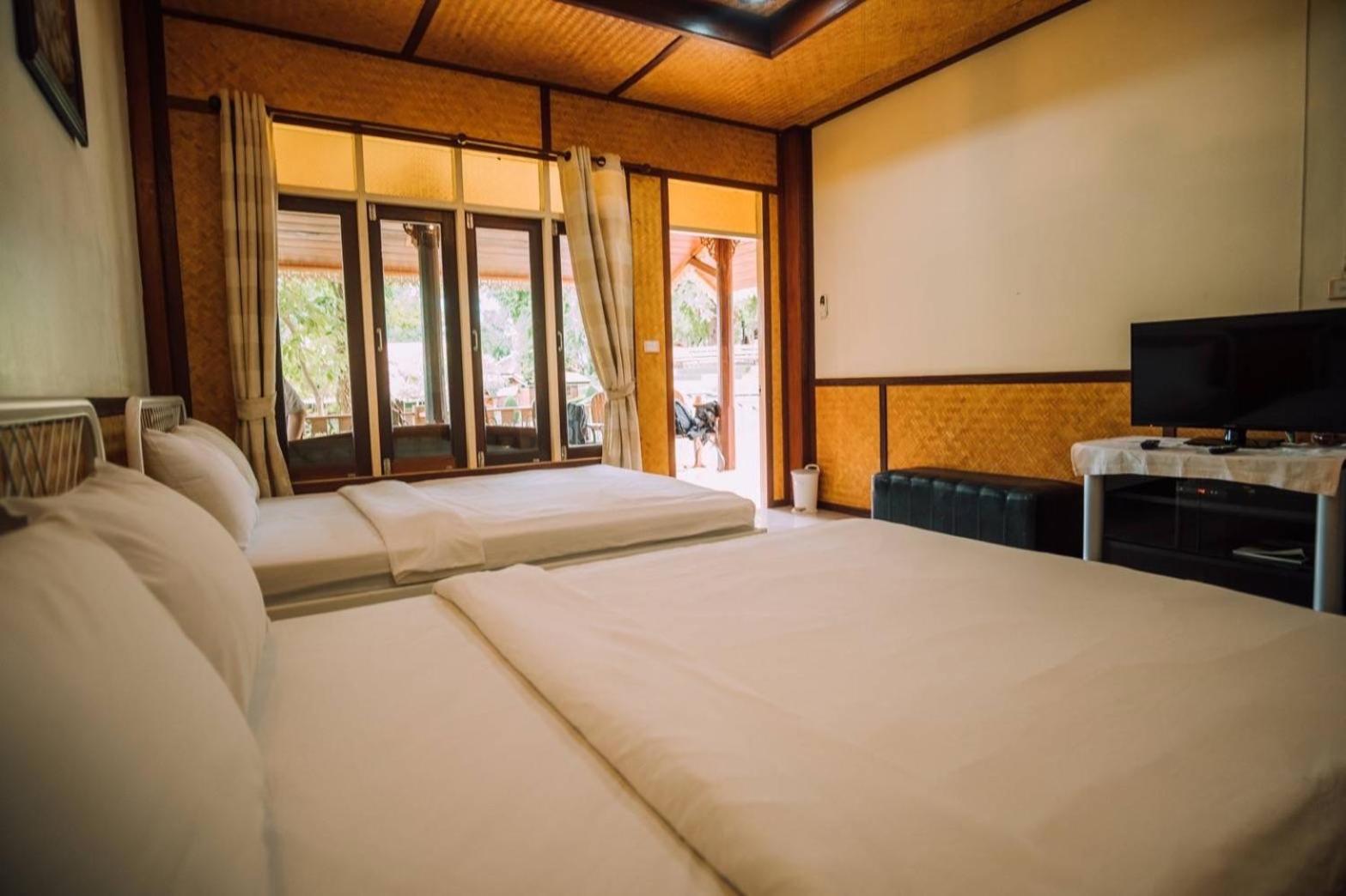 Triple Room With Mountain View