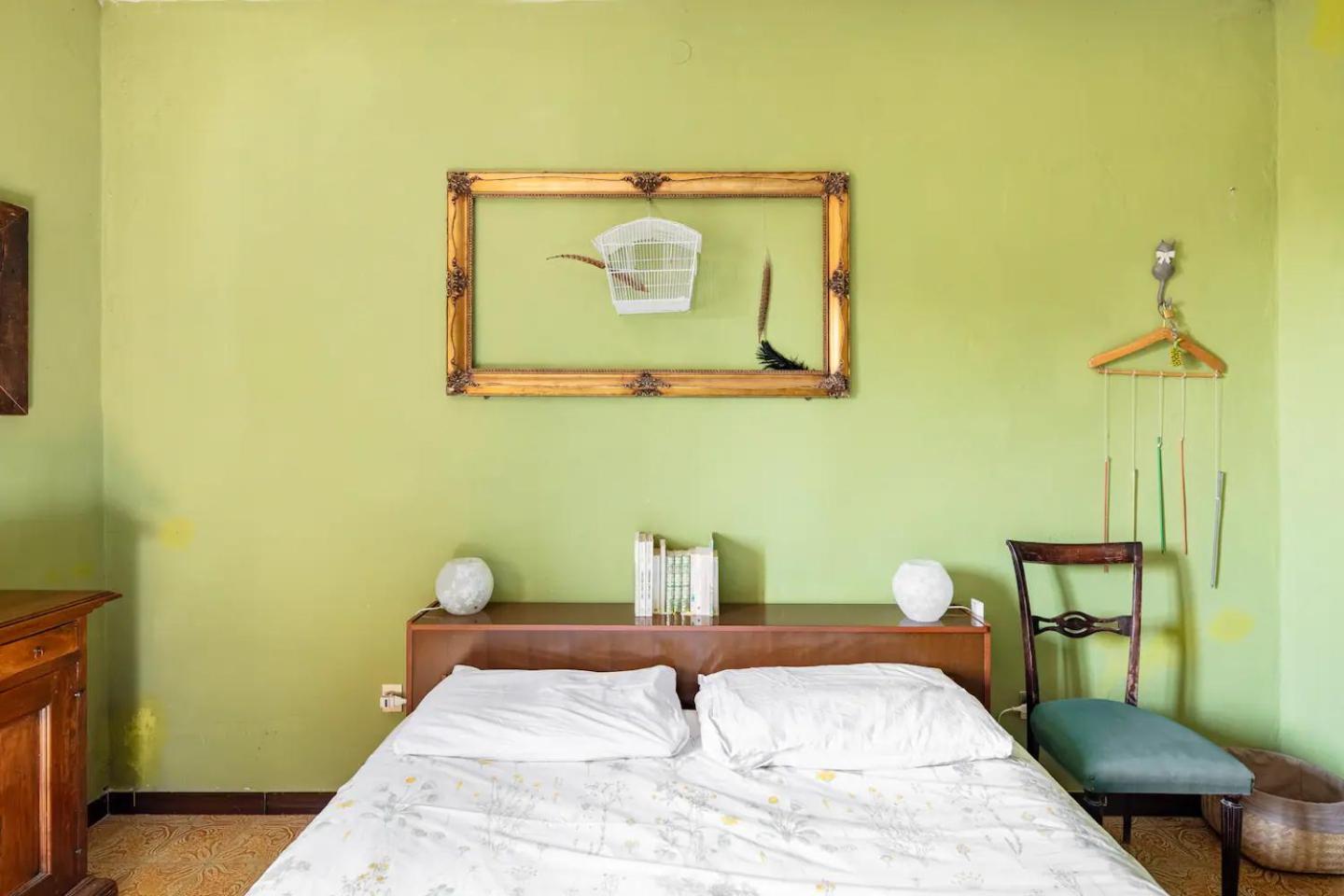 Double Room with Shared Bathroom photo 3
