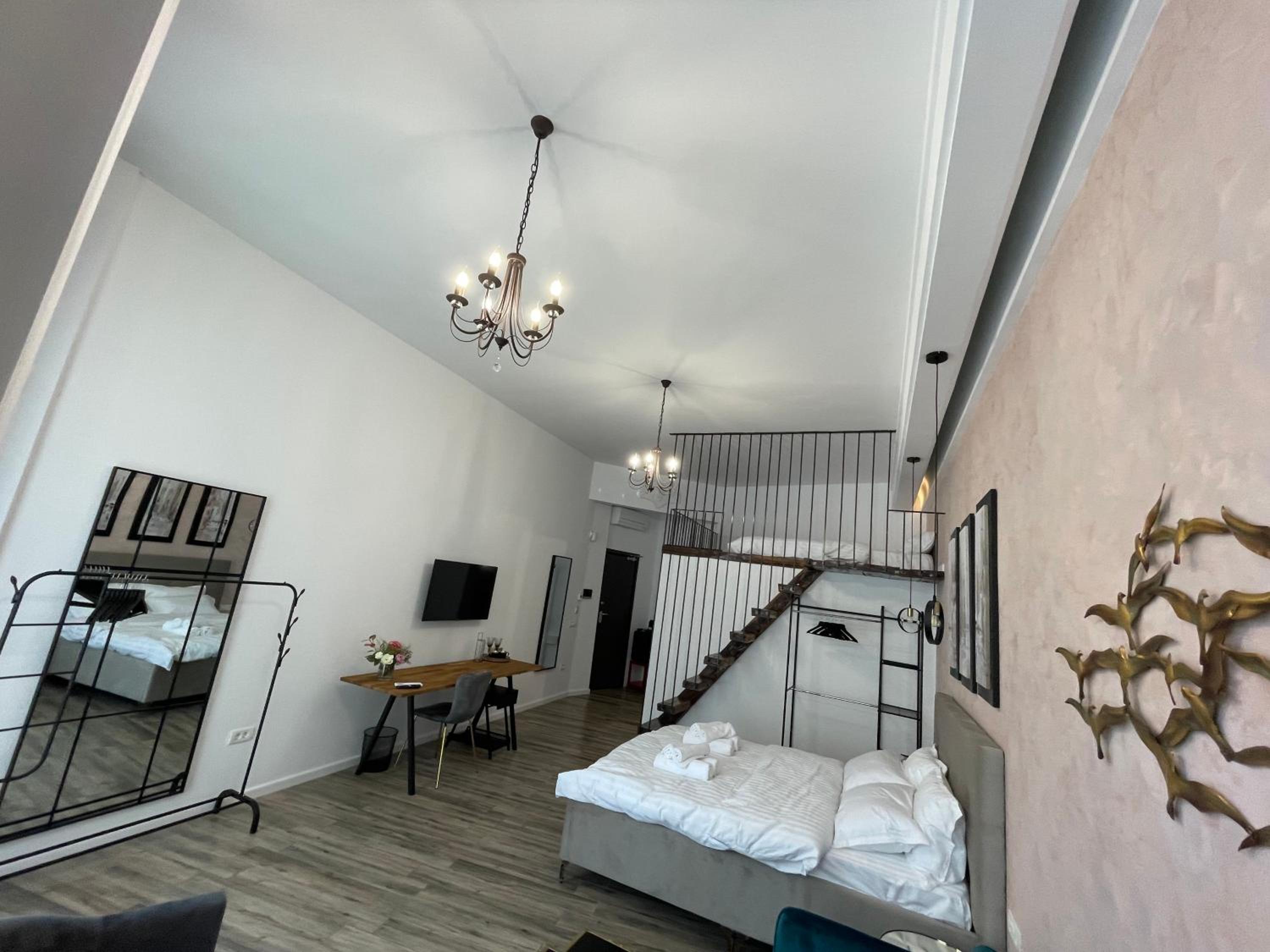 Deluxe Family Suite photo 2
