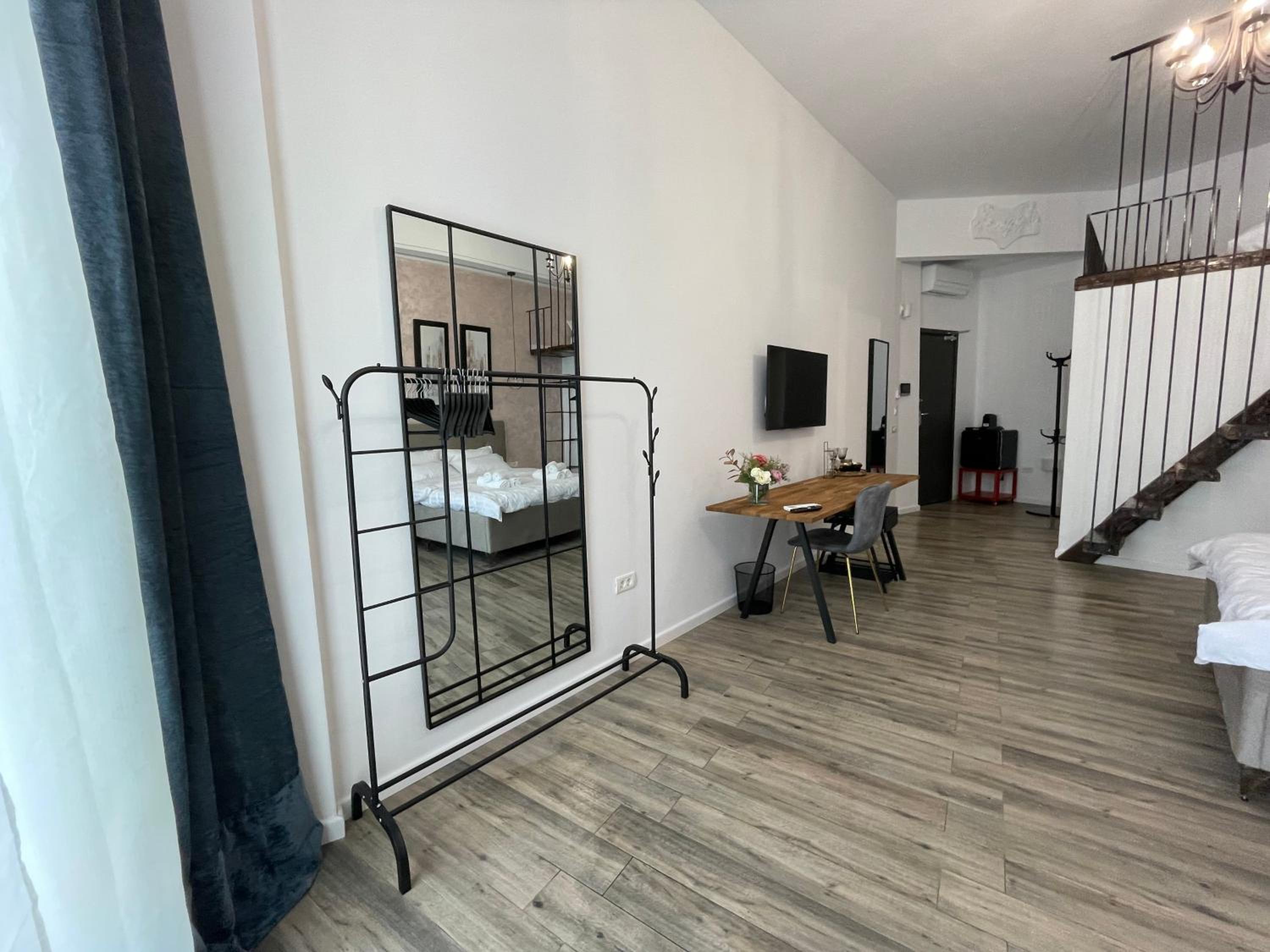 Deluxe Family Suite photo 3