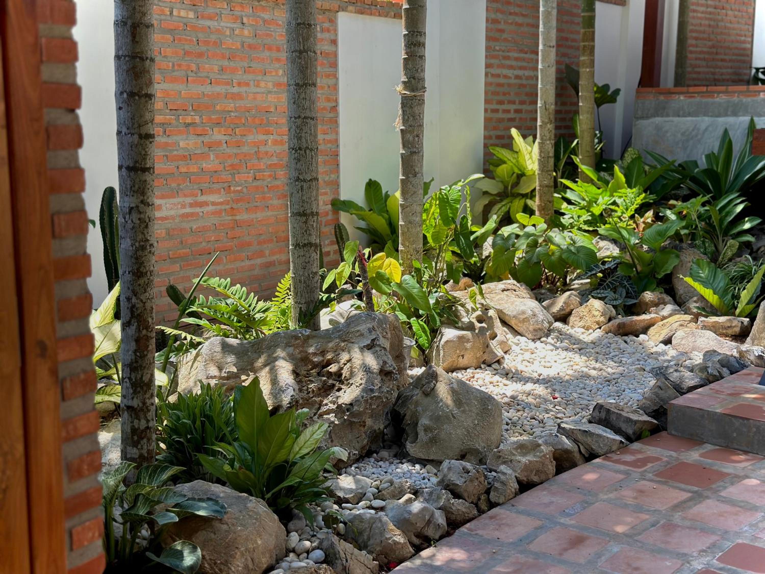 Villa with Private Pool - Photo 23