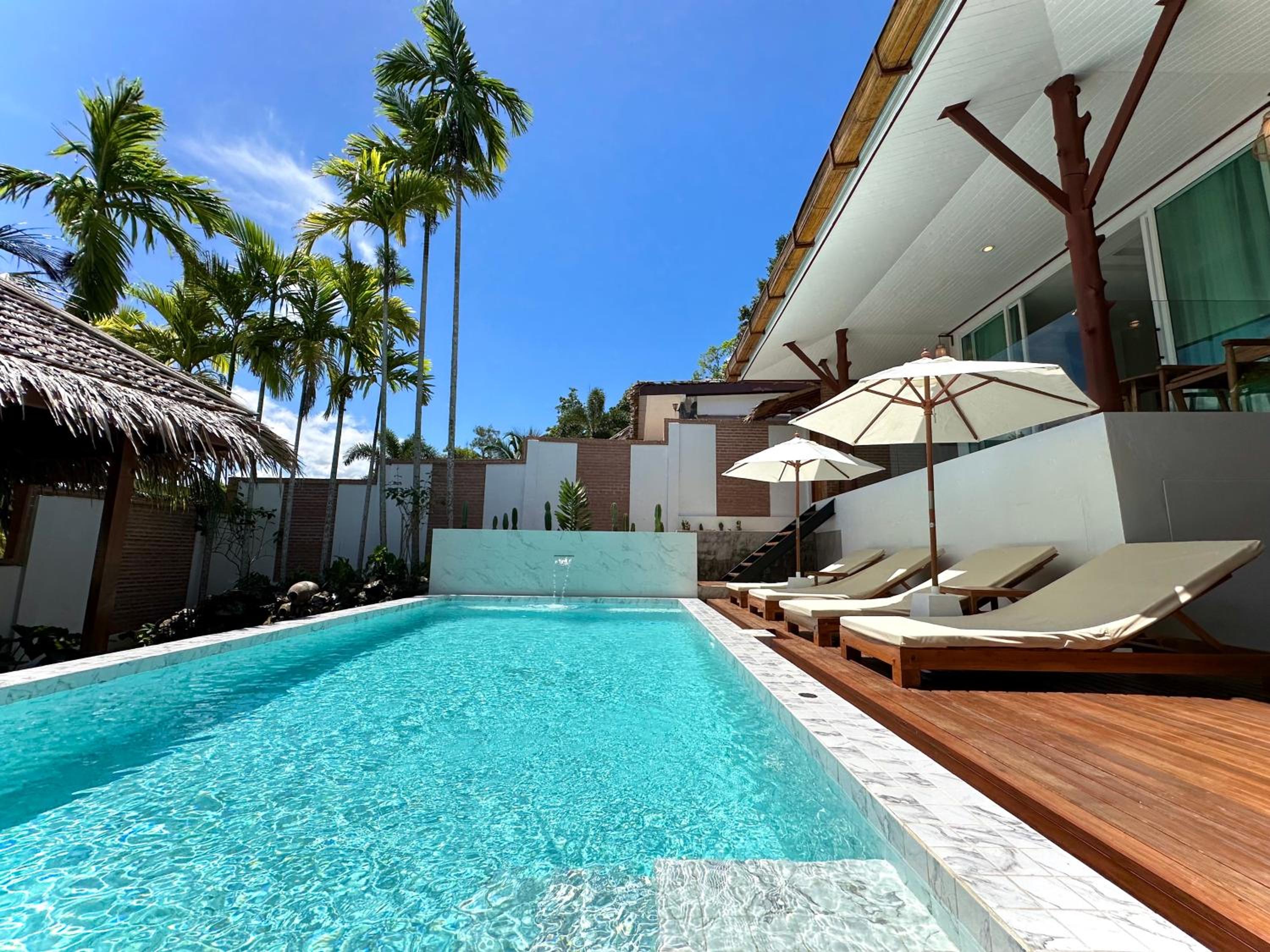 Villa with Private Pool - Photo 66