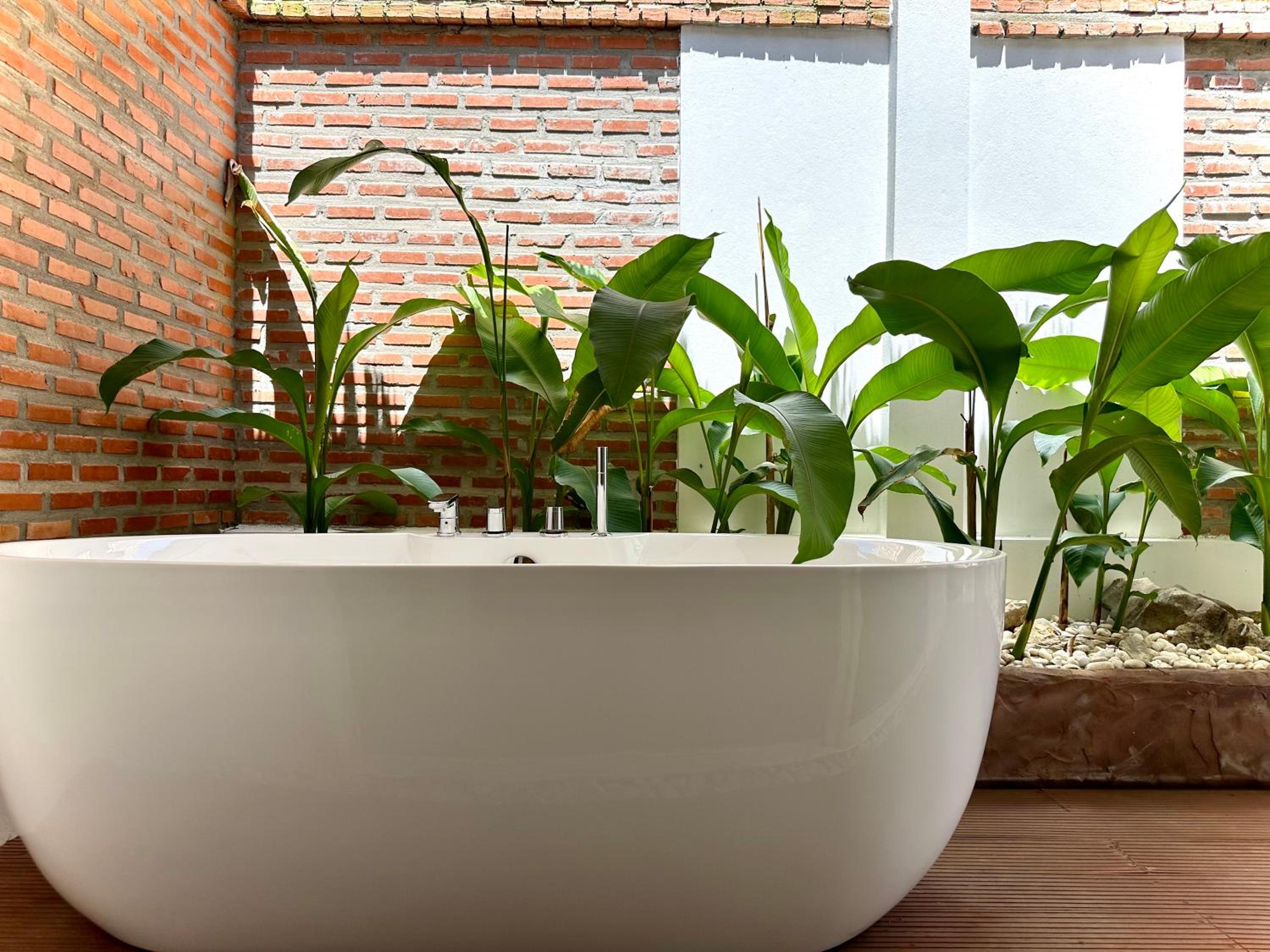 Villa with Private Pool - Photo 83