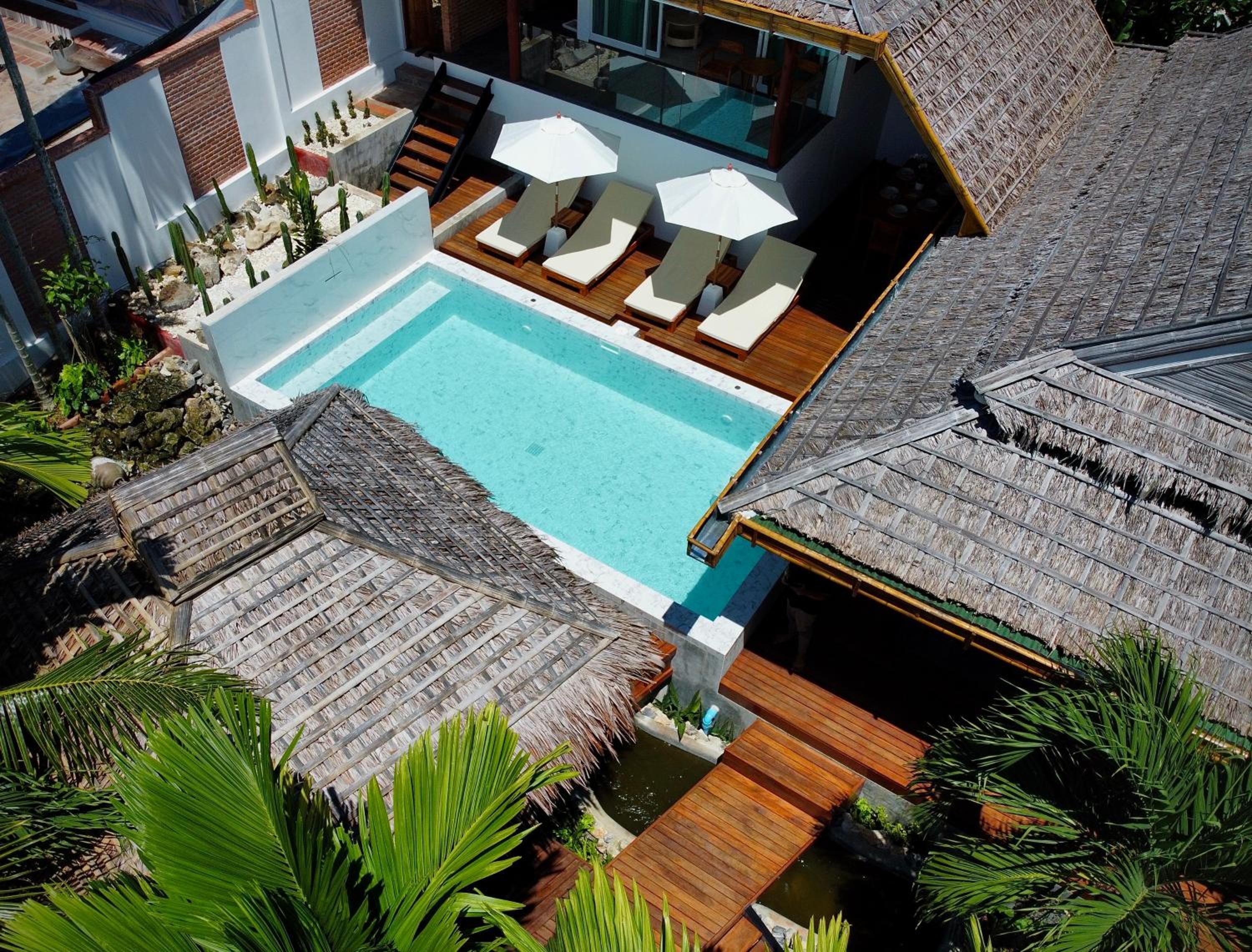 Villa with Private Pool - Photo 19