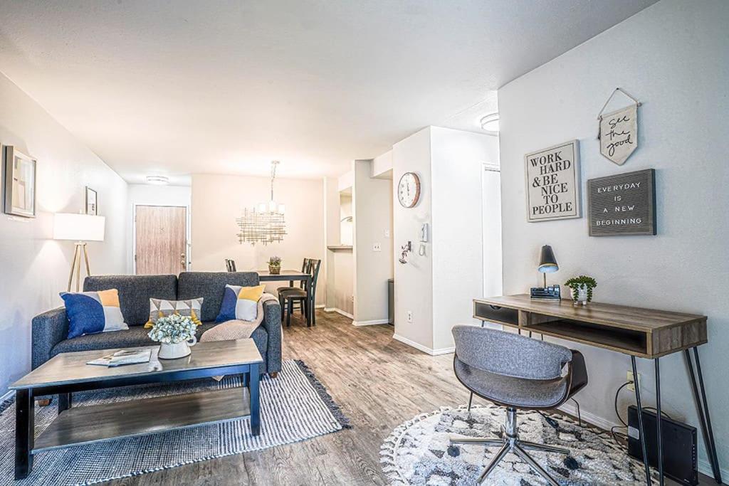 Apartment photo 1