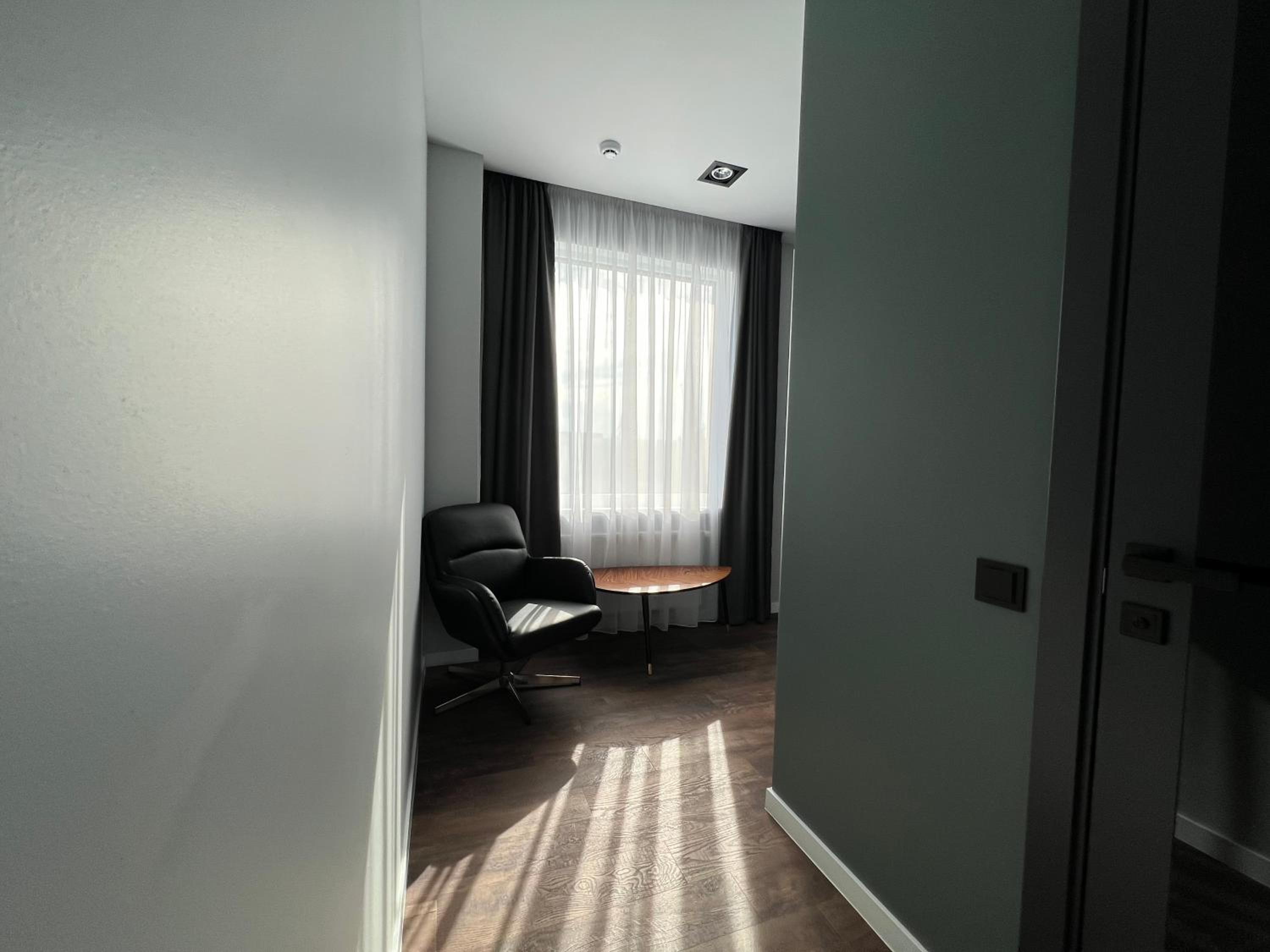 Double or Twin Room - Photo 13