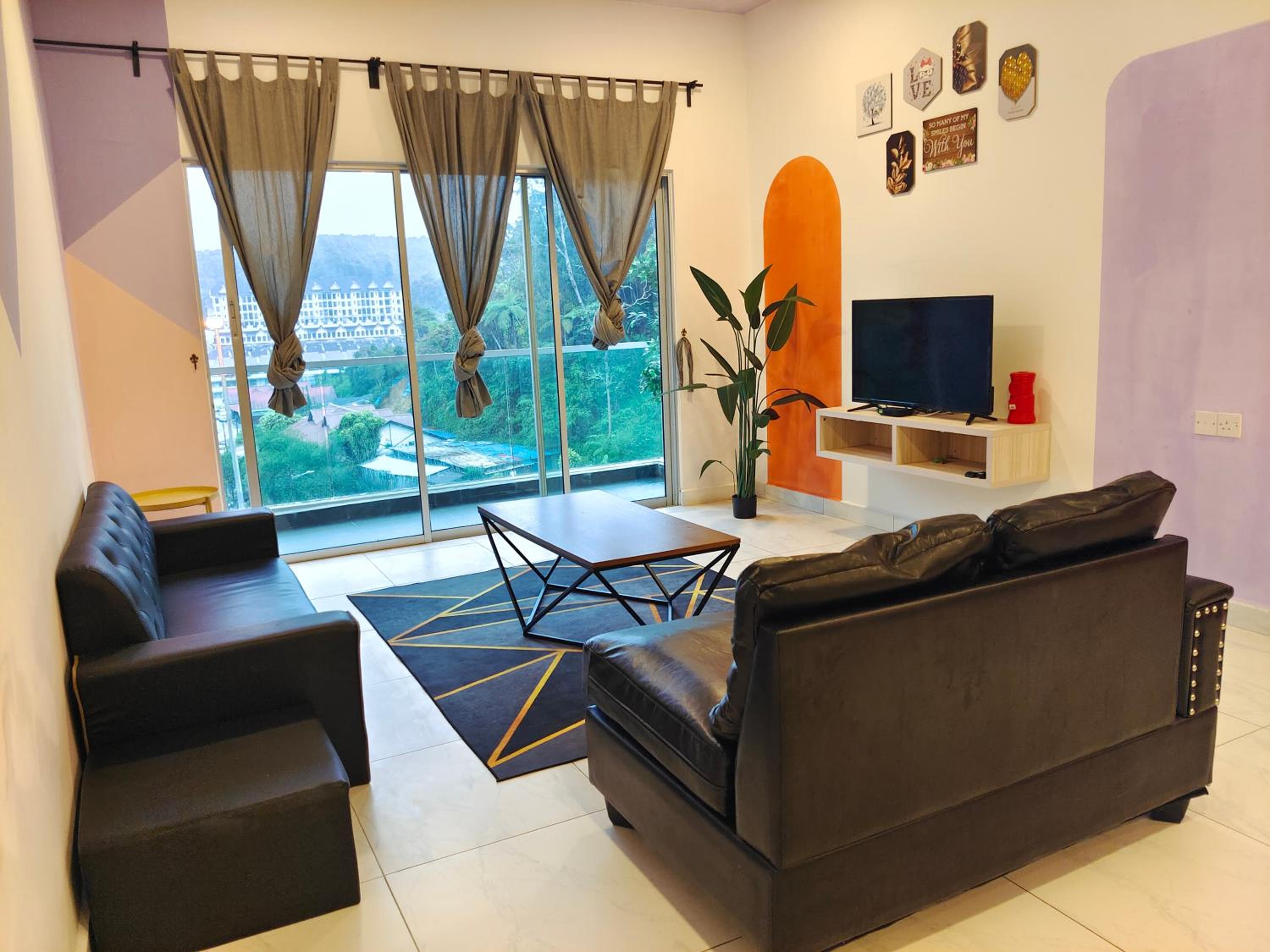 Apartment with Balcony - Photo 21