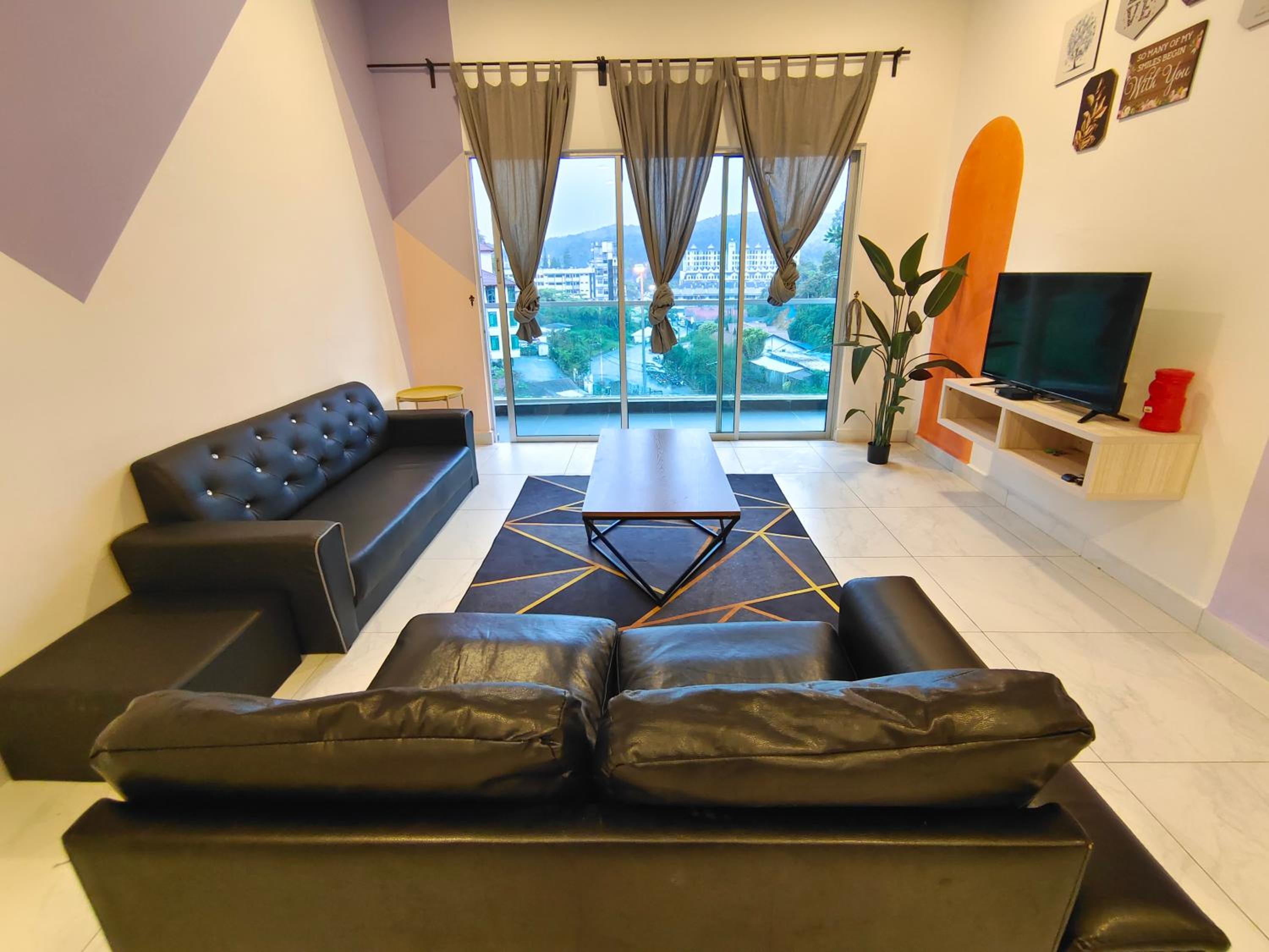 Apartment with Balcony - Photo 23