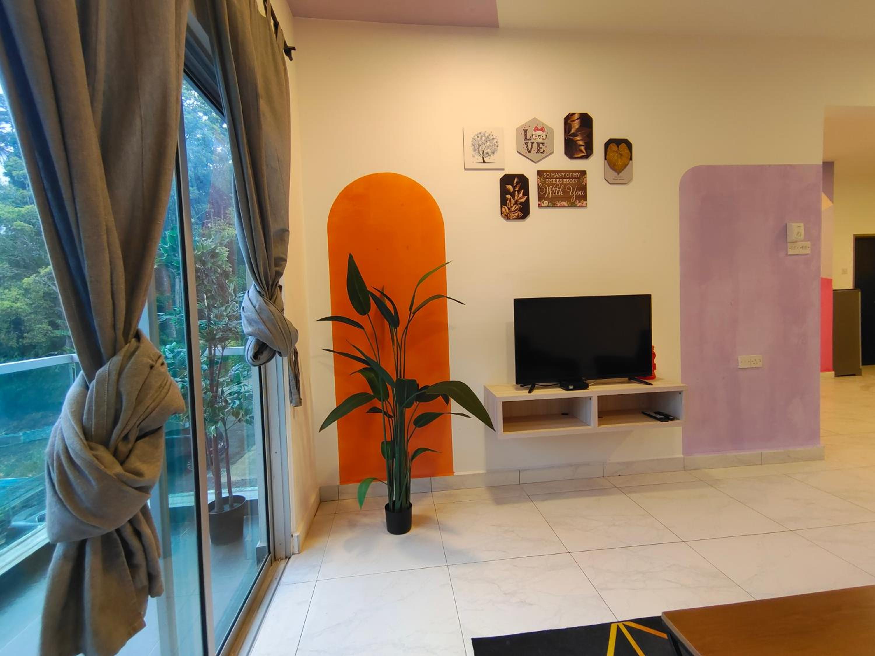 Apartment with Balcony - Photo 32